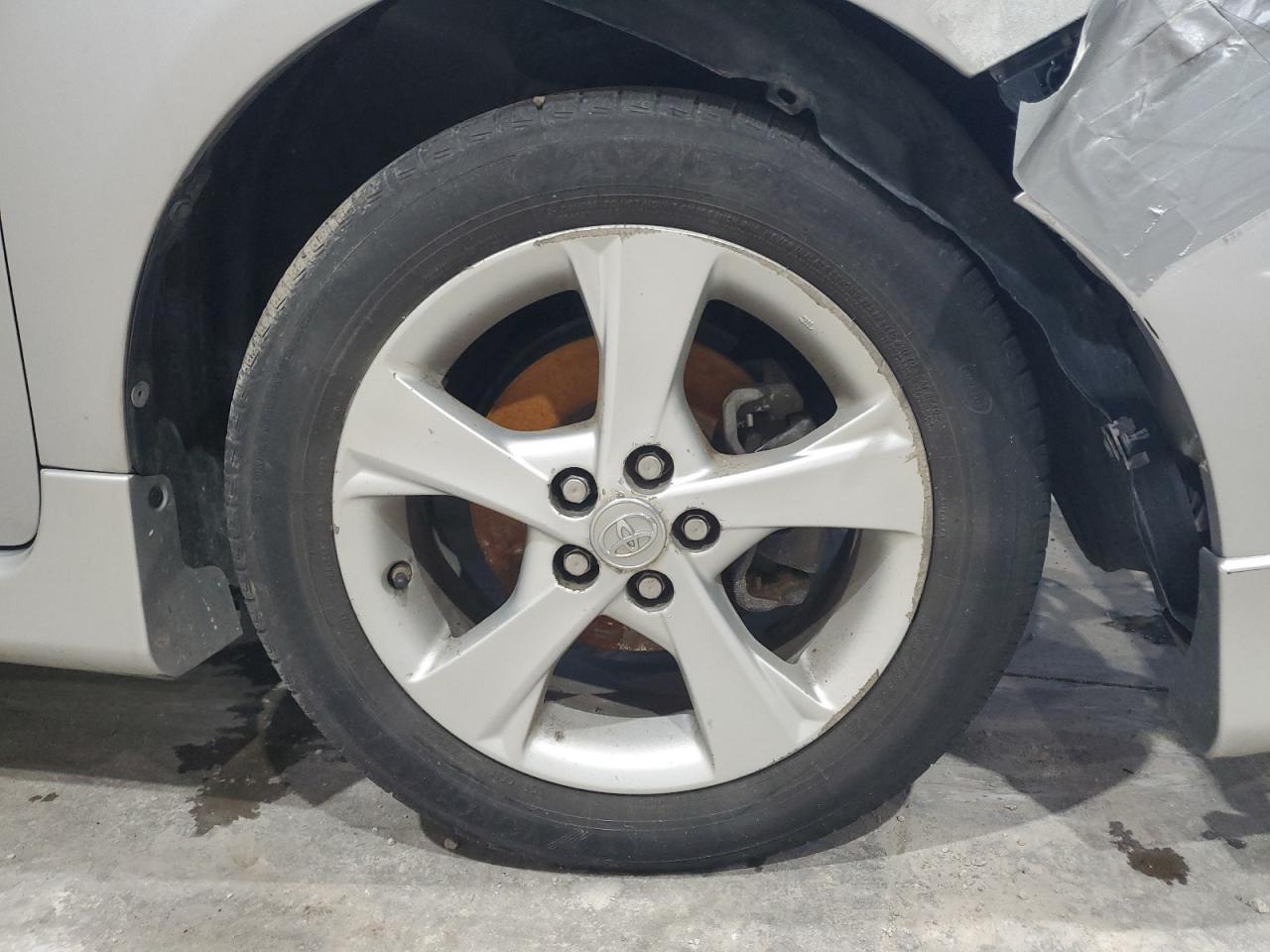 2011 Toyota Corolla S Silver vin: 2T1BU4EE3BC623825 Damage: Right Front Wheel, Curb Rash, > 12 Inches