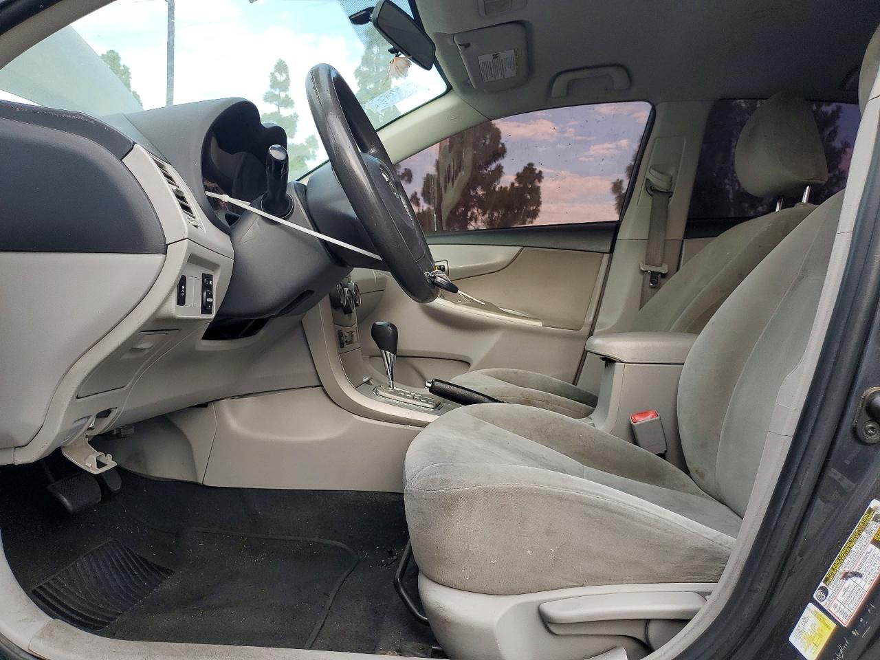 2011 Toyota Corolla Le Gray vin: 2T1BU4EE3BC629625