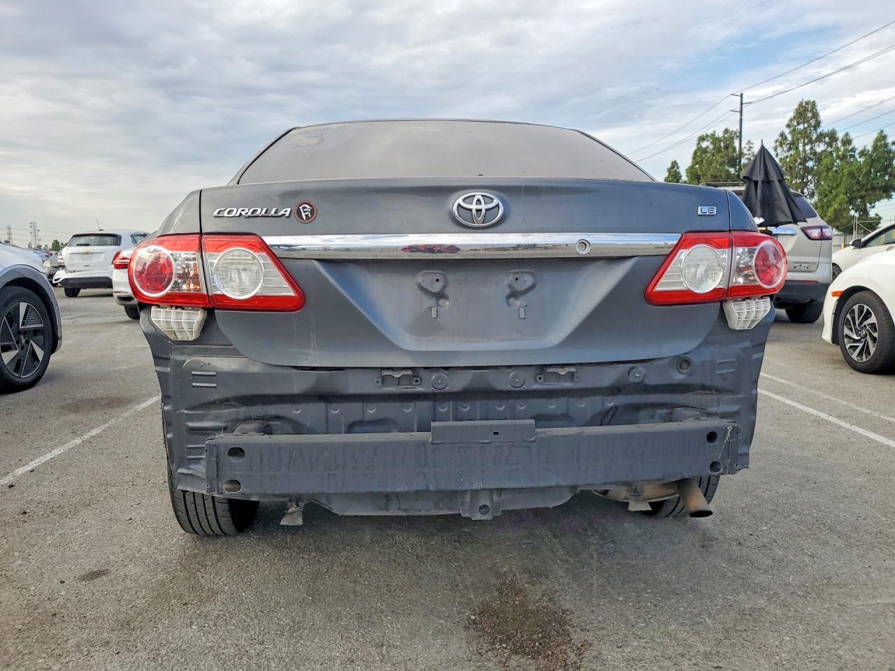 2011 Toyota Corolla Le Gray vin: 2T1BU4EE3BC629625