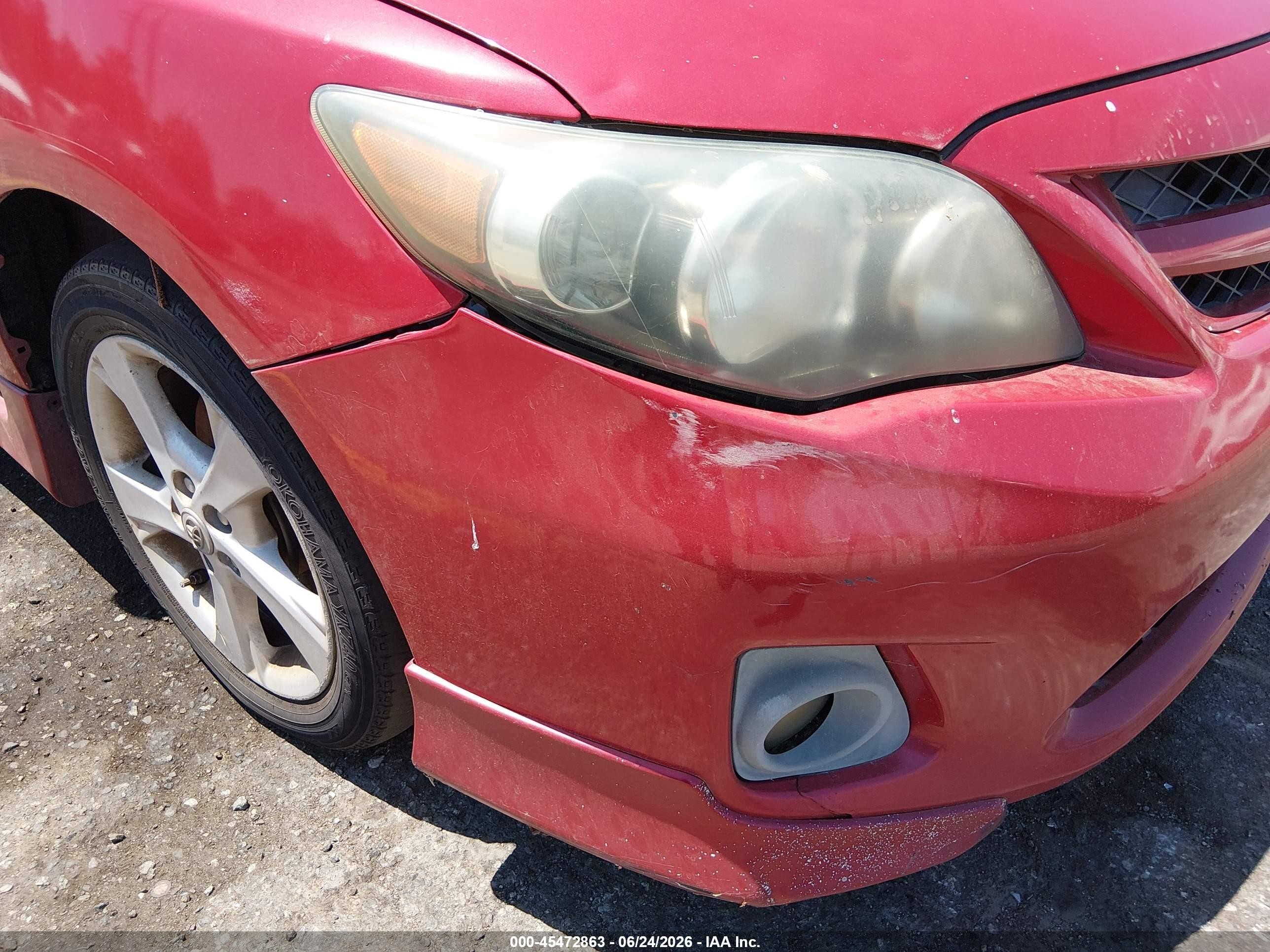 2011 Toyota Corolla S Red vin: 2T1BU4EE3BC640978