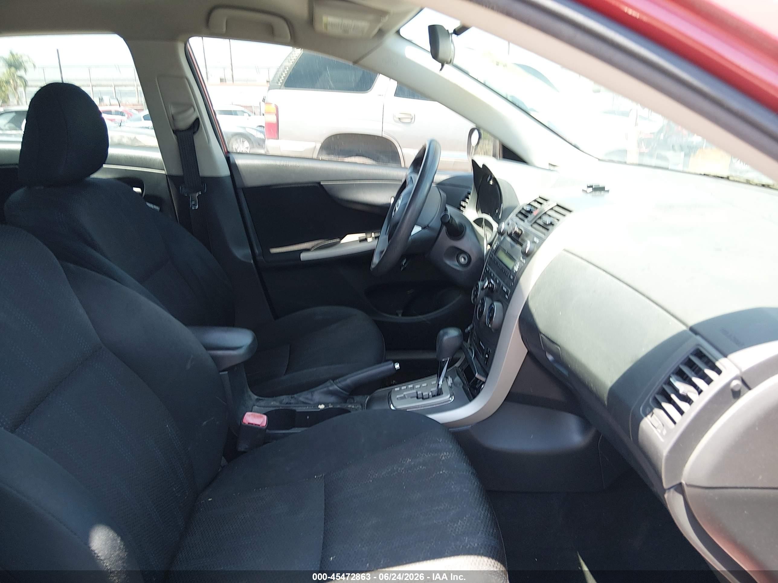 2011 Toyota Corolla S Red vin: 2T1BU4EE3BC640978