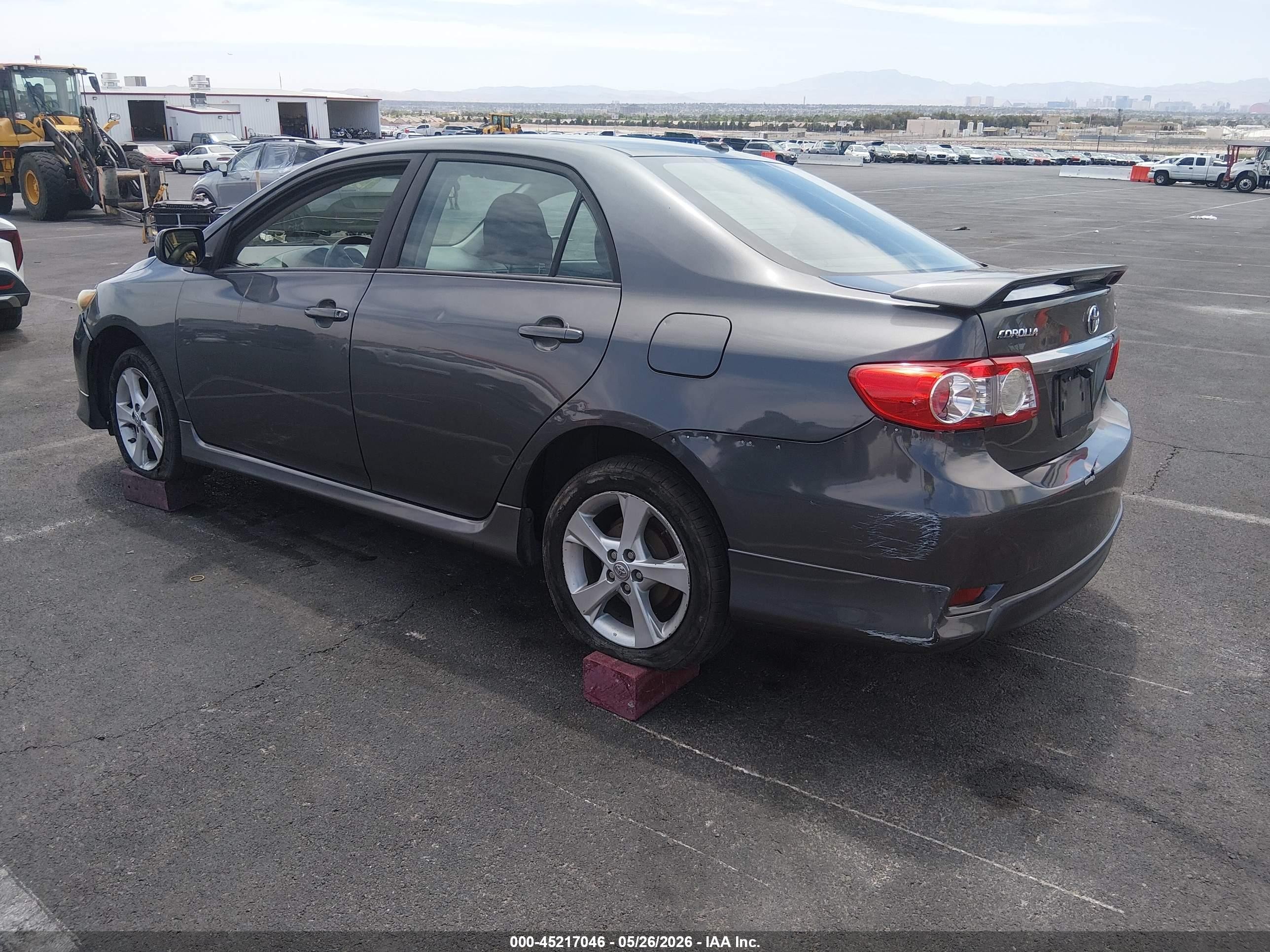 2011 Toyota Corolla S Серый vin: 2T1BU4EE3BC645727