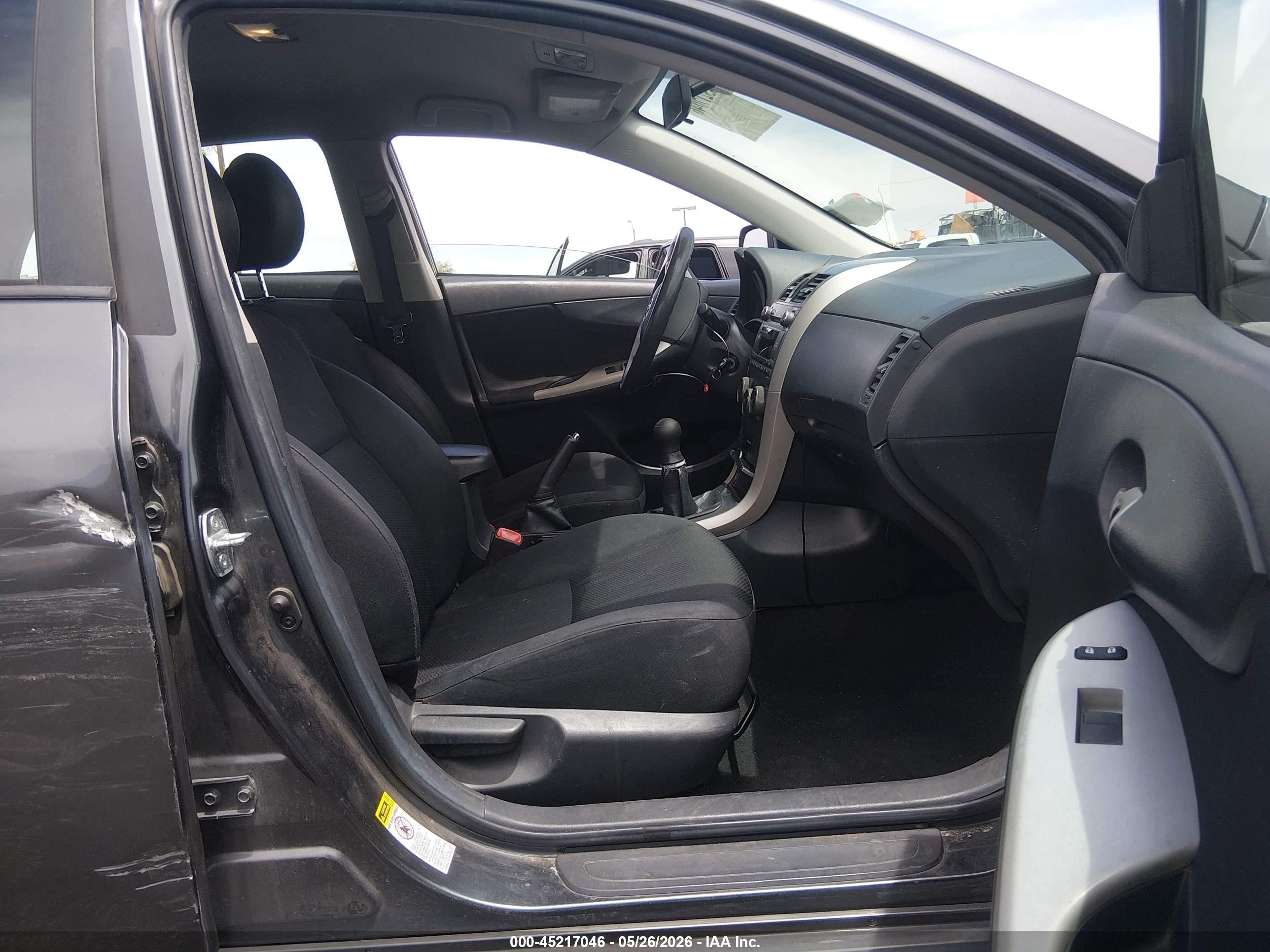 2011 Toyota Corolla S Серый vin: 2T1BU4EE3BC645727
