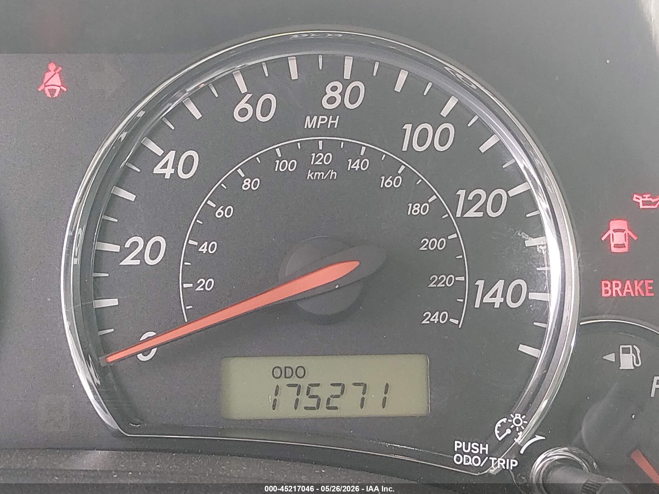 2011 Toyota Corolla S Серый vin: 2T1BU4EE3BC645727
