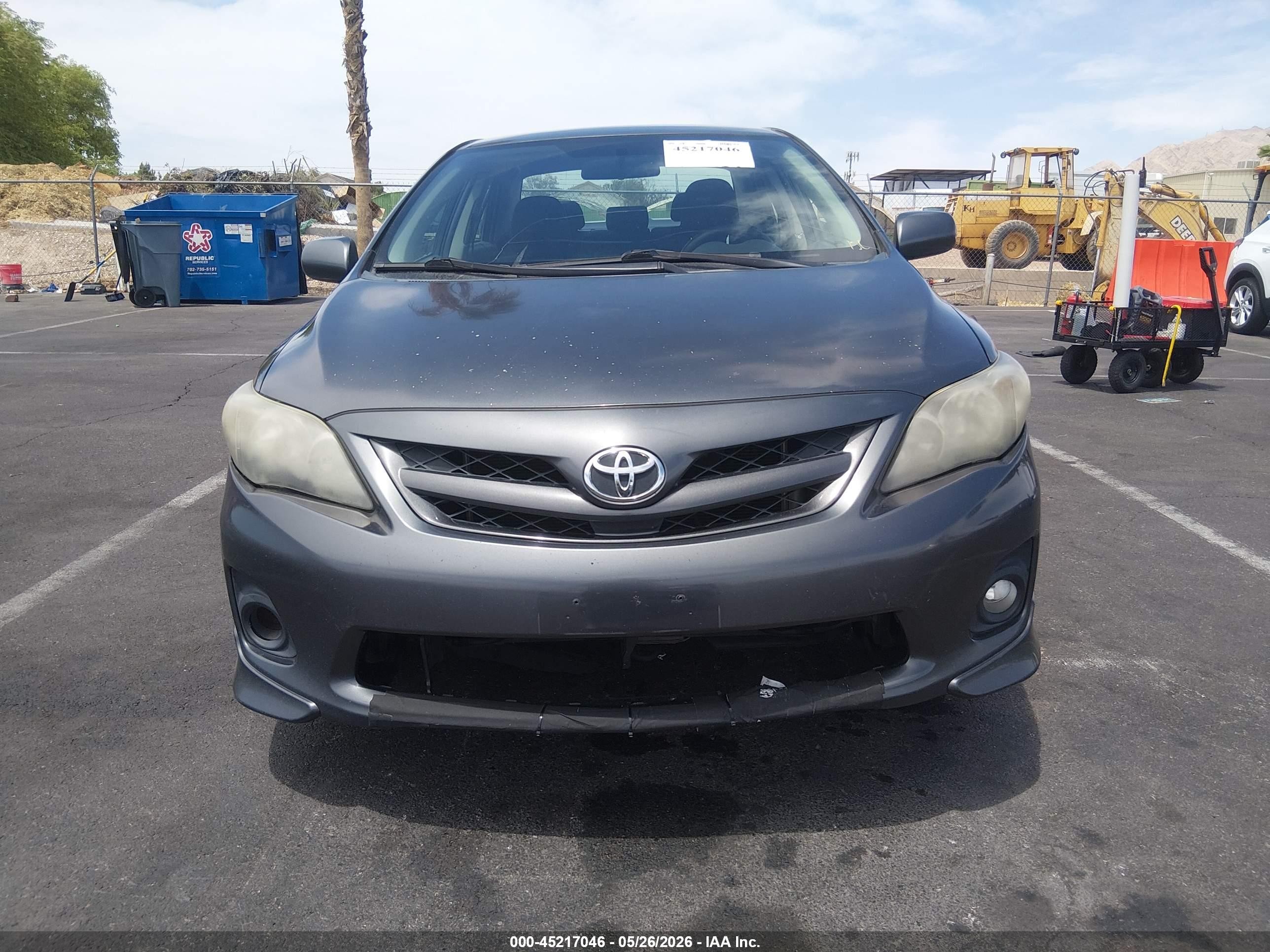 2011 Toyota Corolla S Серый vin: 2T1BU4EE3BC645727
