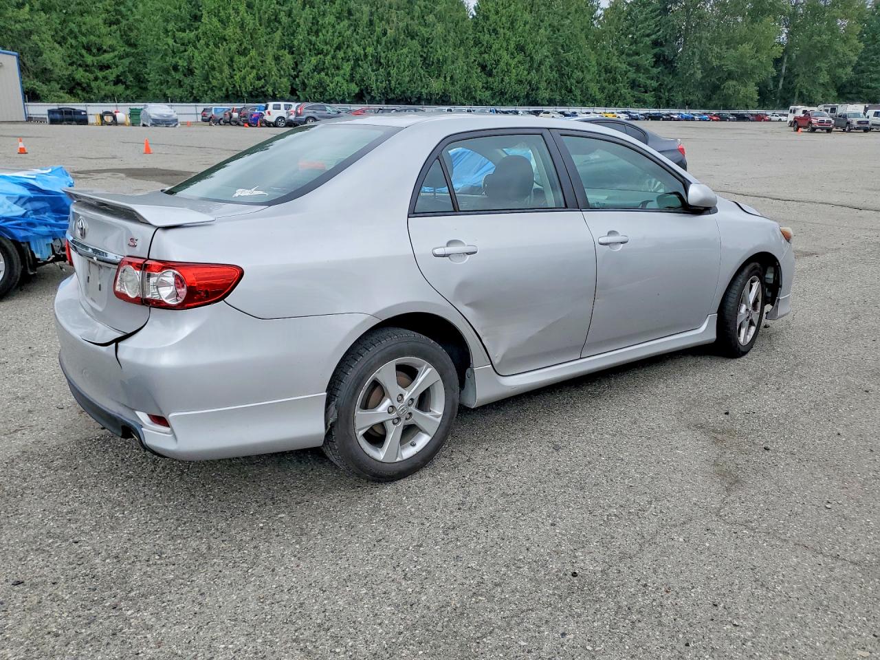 2011 Toyota Corolla S Silver vin: 2T1BU4EE3BC646229