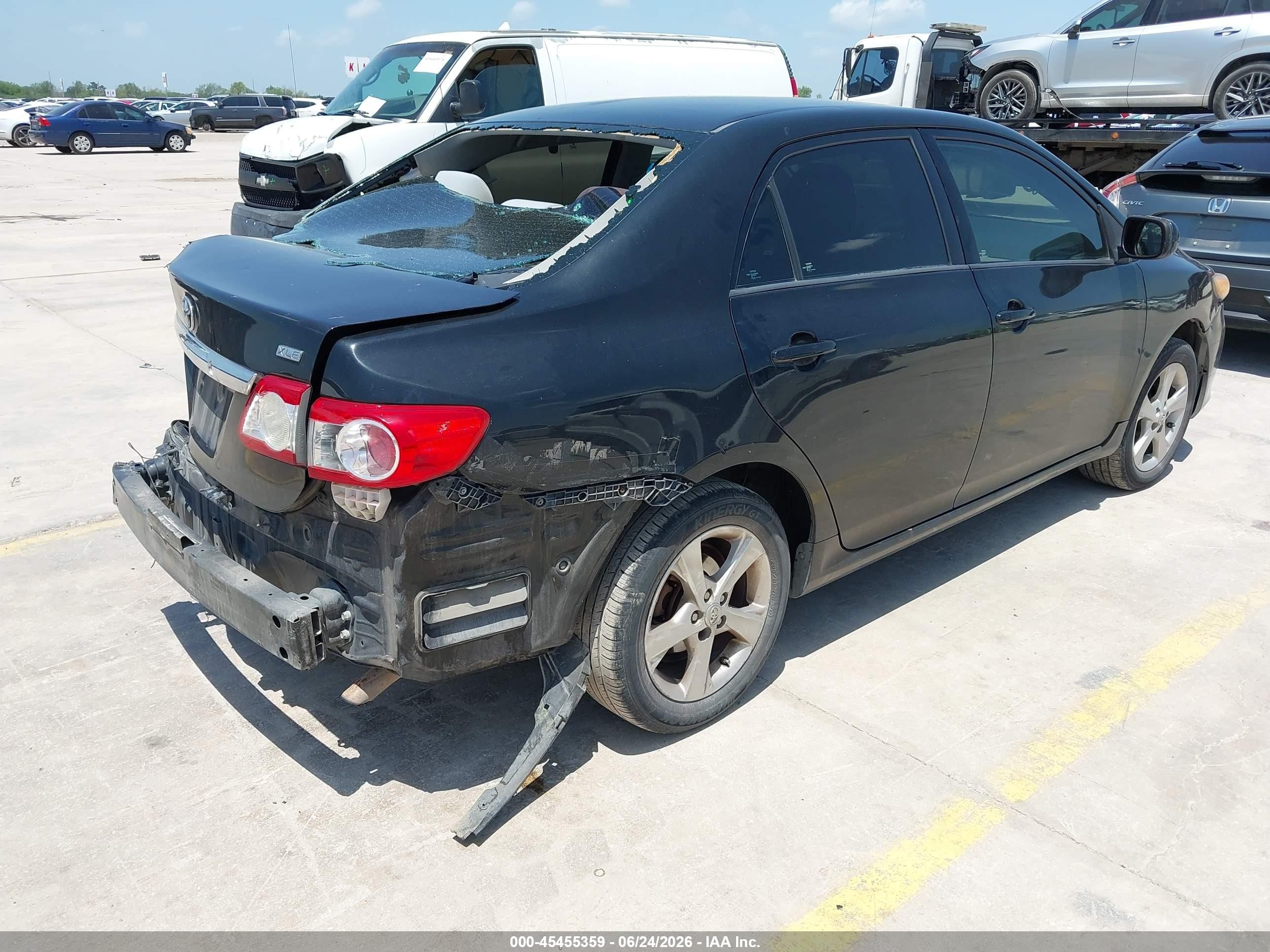 2011 Toyota Corolla   Black vin: 2T1BU4EE3BC657666