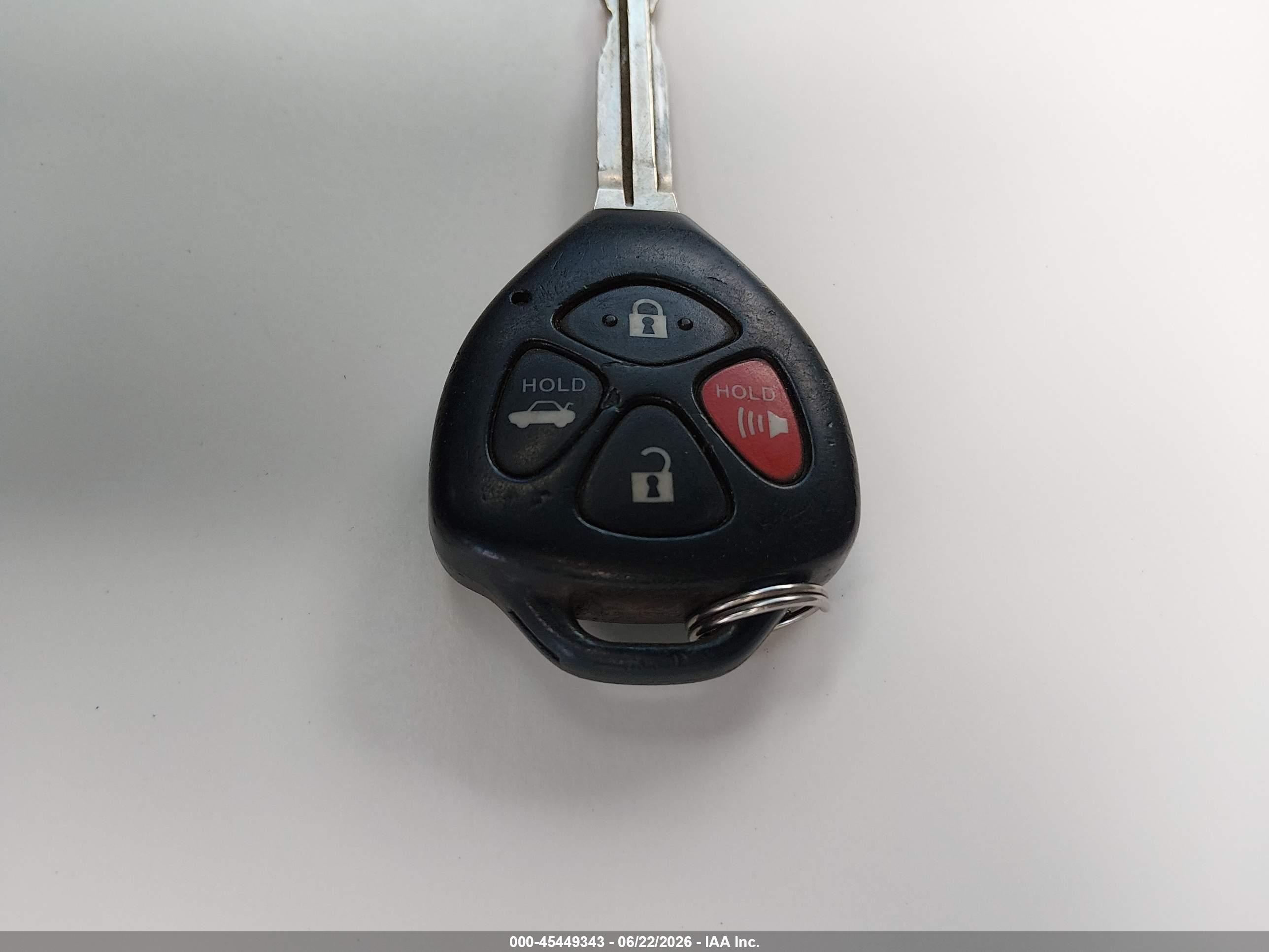 2011 Toyota Corolla Le Maroon vin: 2T1BU4EE3BC661992