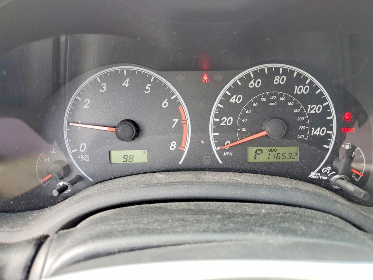 2011 Toyota Corolla Le Red vin: 2T1BU4EE3BC664844
