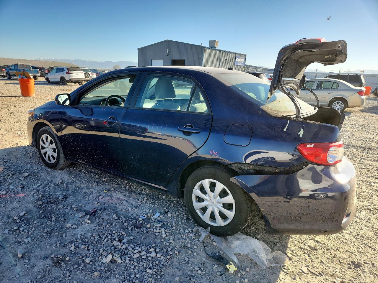 2011 Toyota Corolla Le Blue vin: 2T1BU4EE3BC672717