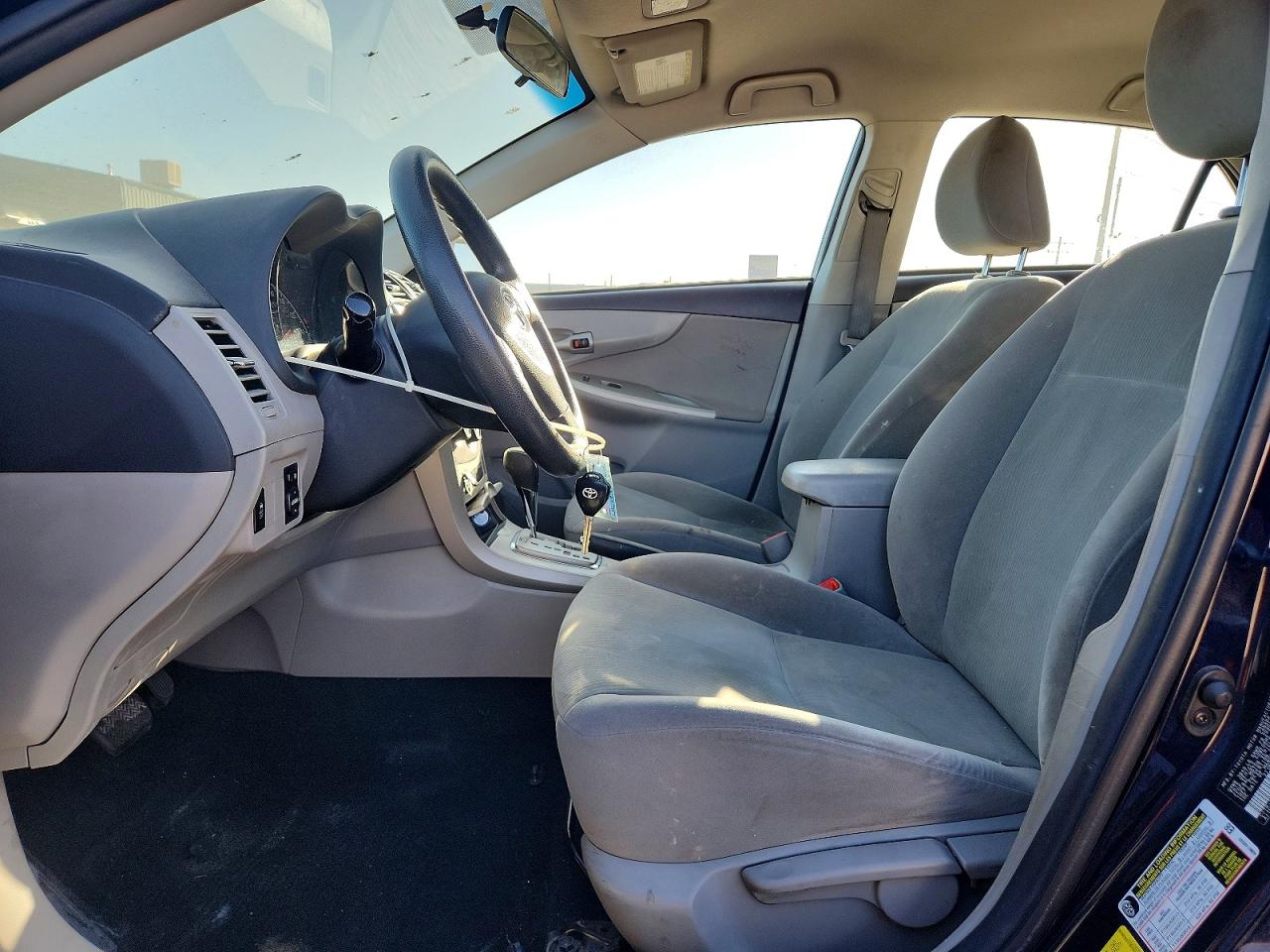 2011 Toyota Corolla Le Blue vin: 2T1BU4EE3BC672717