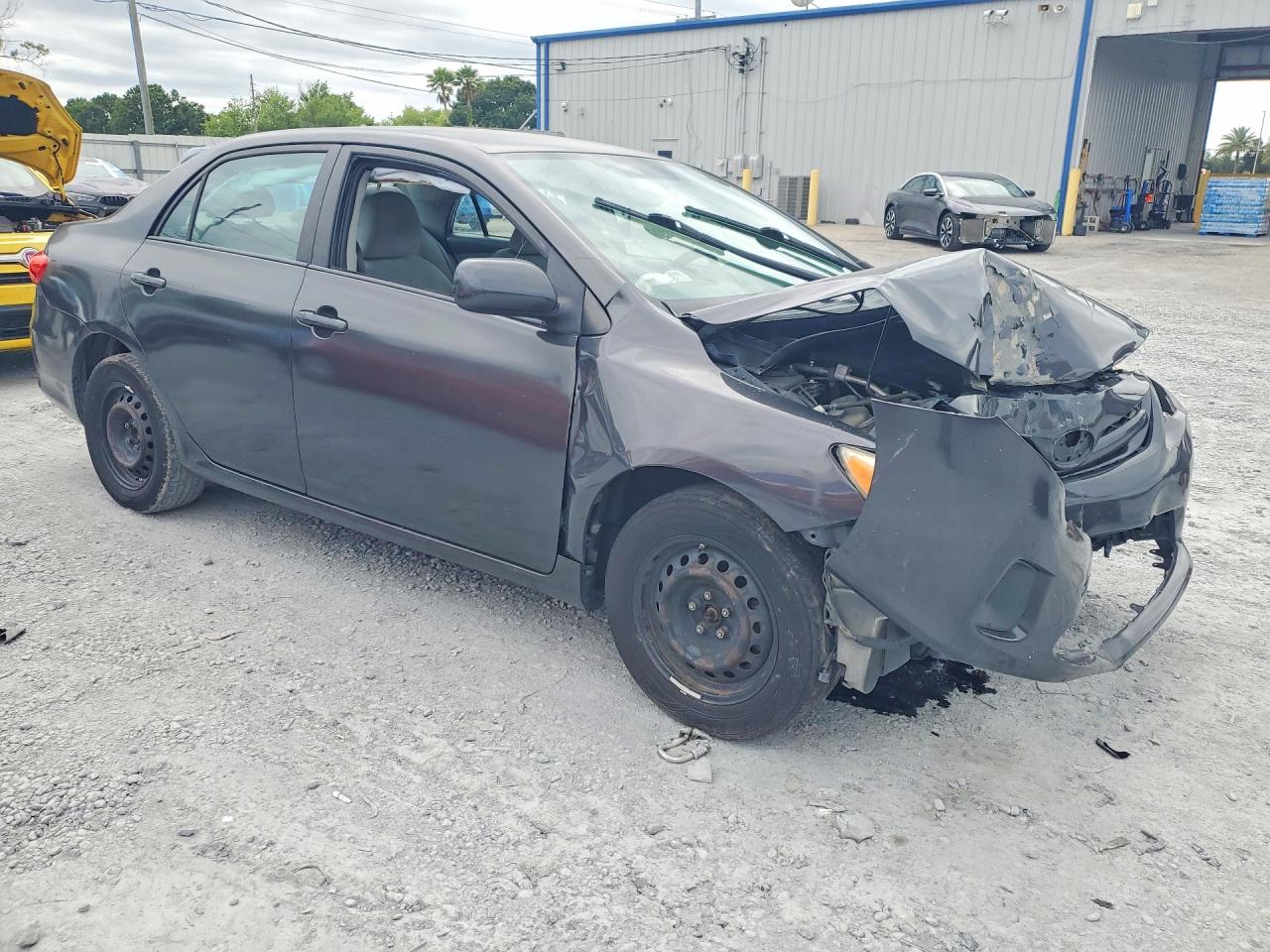 2011 Toyota Corolla Le Charcoal vin: 2T1BU4EE3BC675116