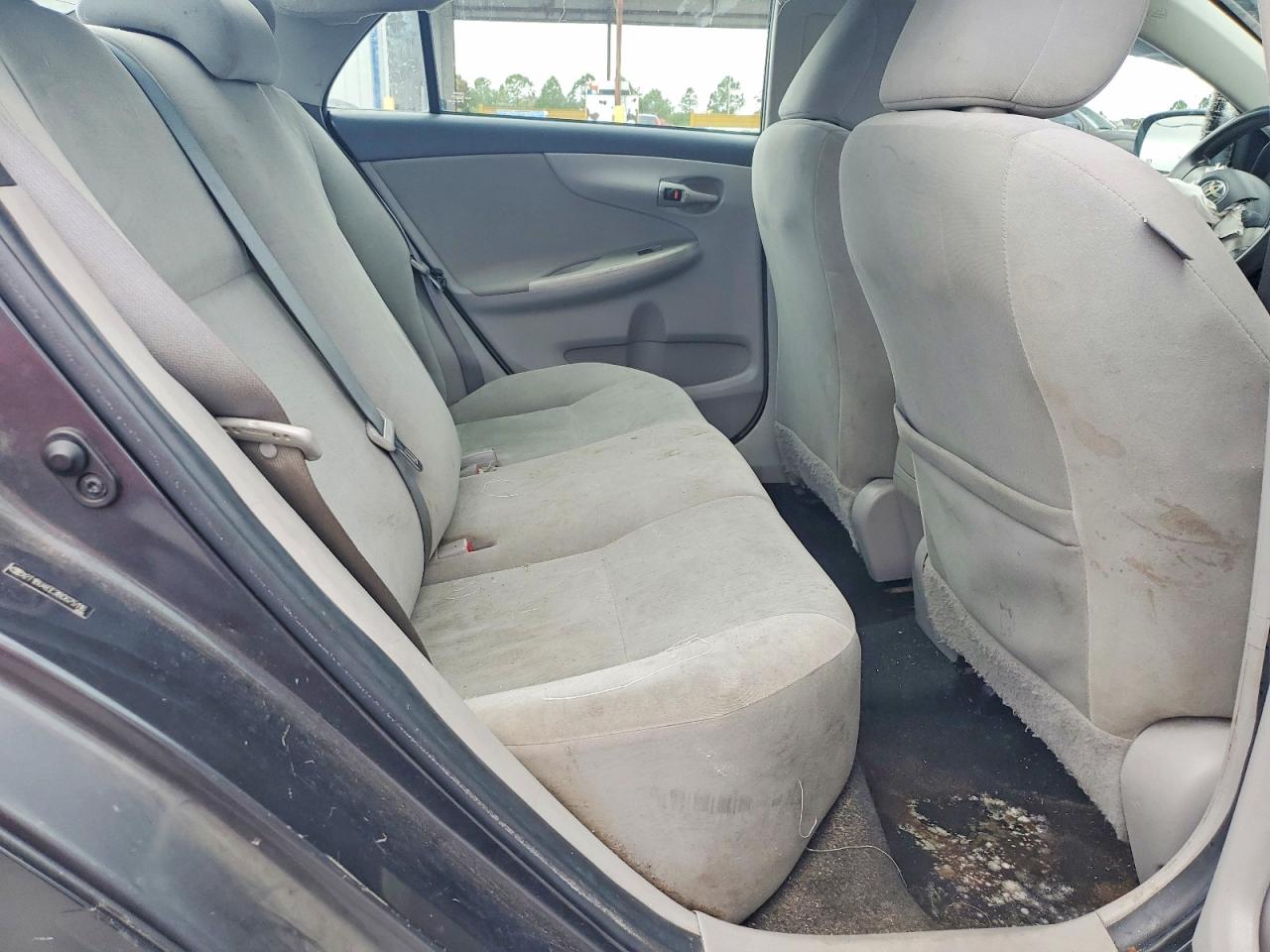 2011 Toyota Corolla Le Charcoal vin: 2T1BU4EE3BC675116