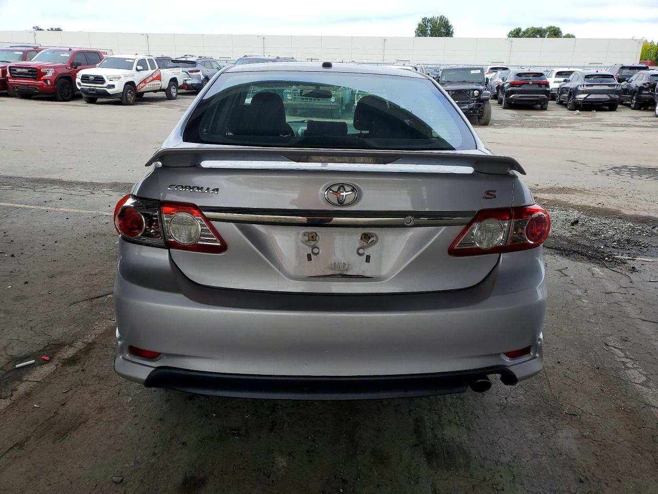 2011 Toyota Corolla S Silver vin: 2T1BU4EE3BC704193