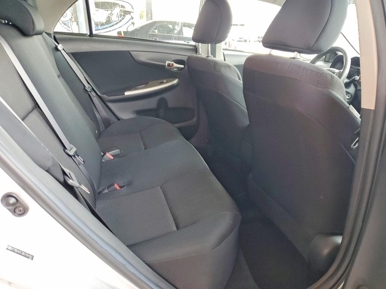 2011 Toyota Corolla S Silver vin: 2T1BU4EE3BC704193