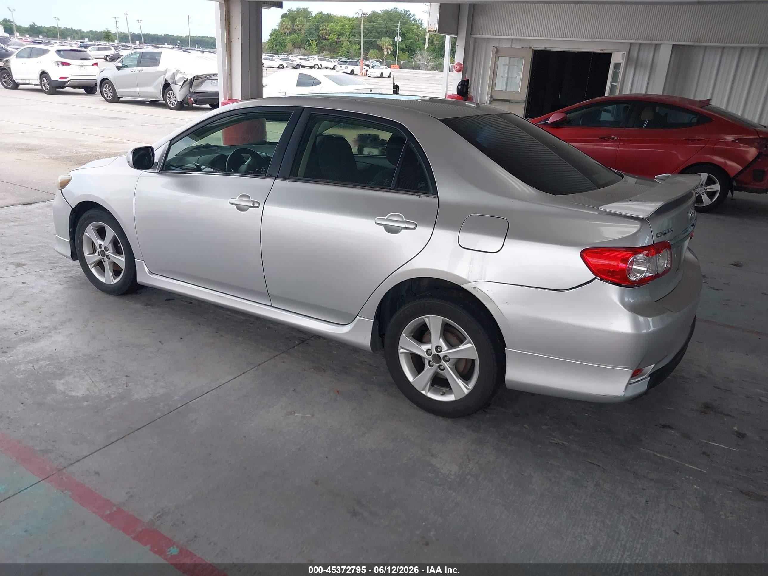 2011 Toyota Corolla S Silver vin: 2T1BU4EE3BC704971