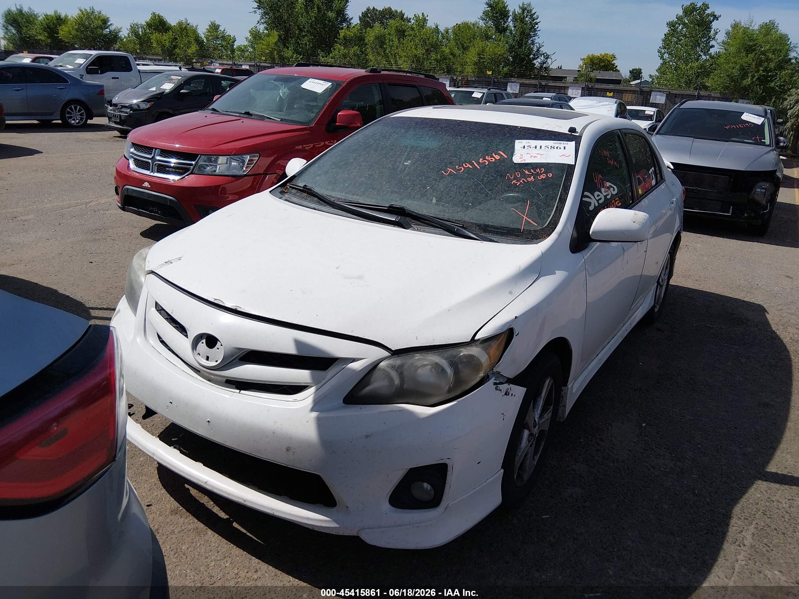 2011 Toyota Corolla S White vin: 2T1BU4EE3BC707157