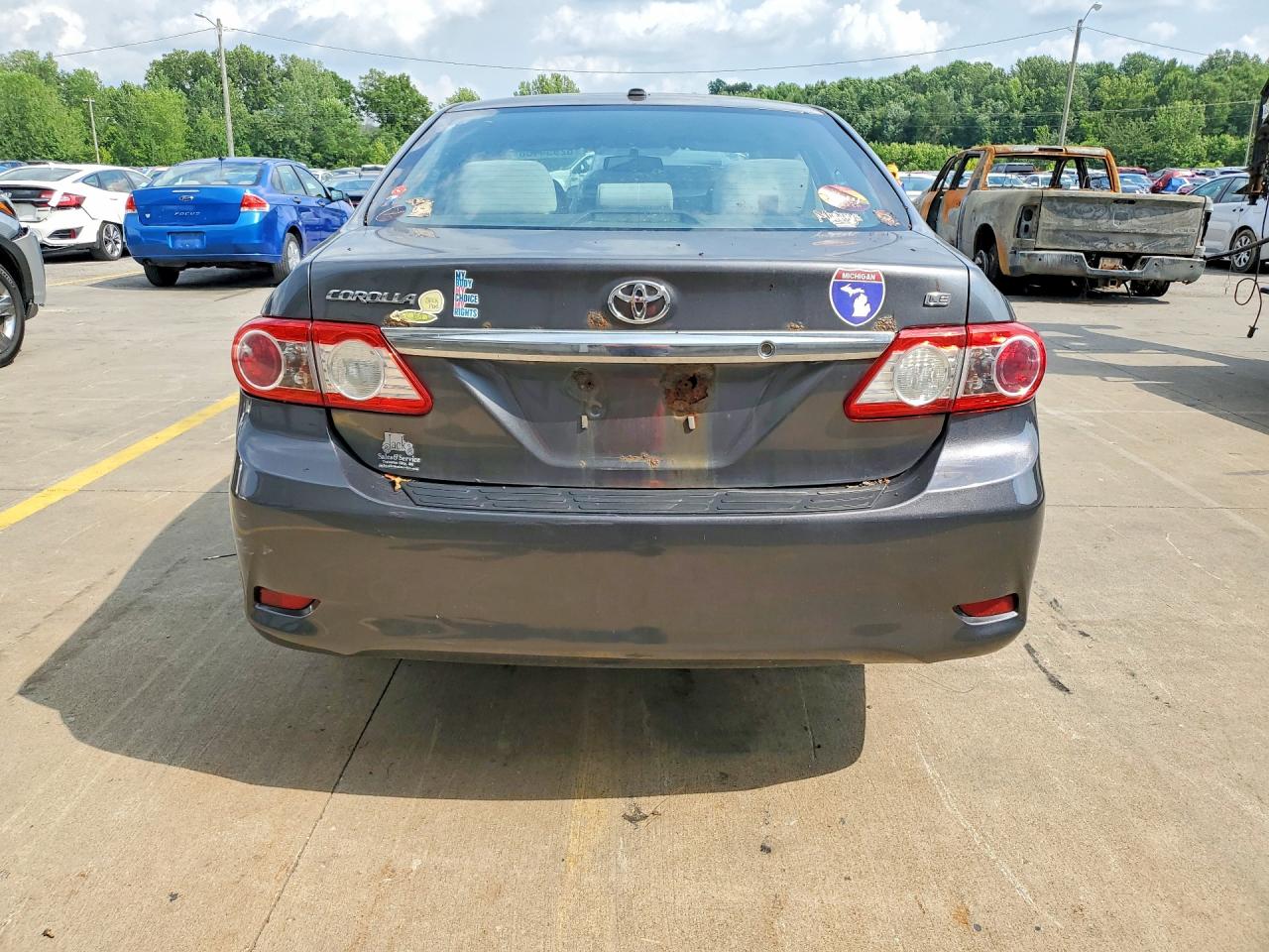2011 Toyota Corolla Le Gray vin: 2T1BU4EE3BC709281