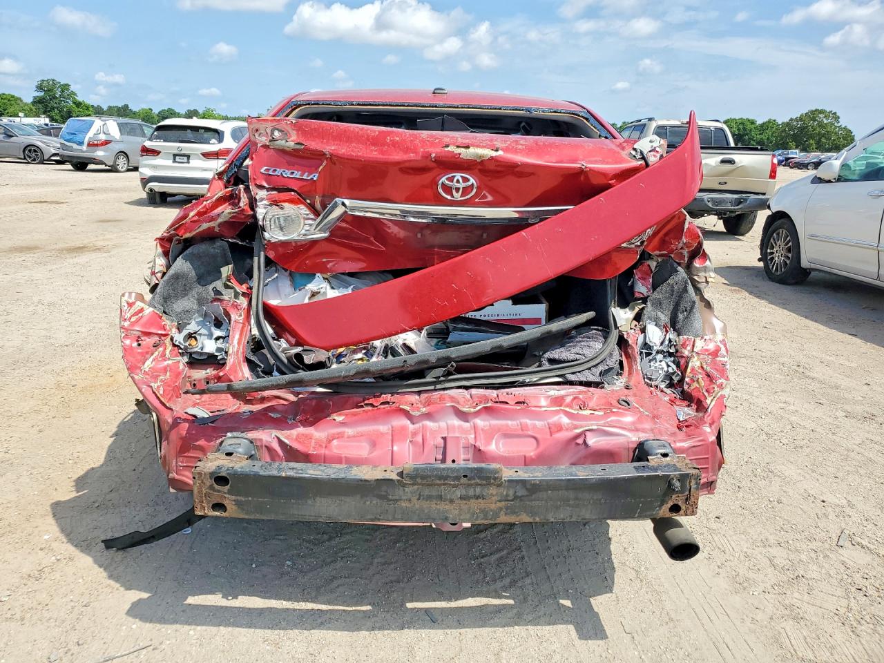 2011 Toyota Corolla S Red vin: 2T1BU4EE3BC735198
