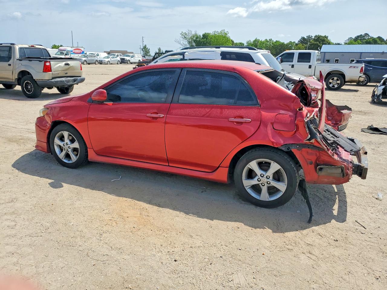 2011 Toyota Corolla S Red vin: 2T1BU4EE3BC735198