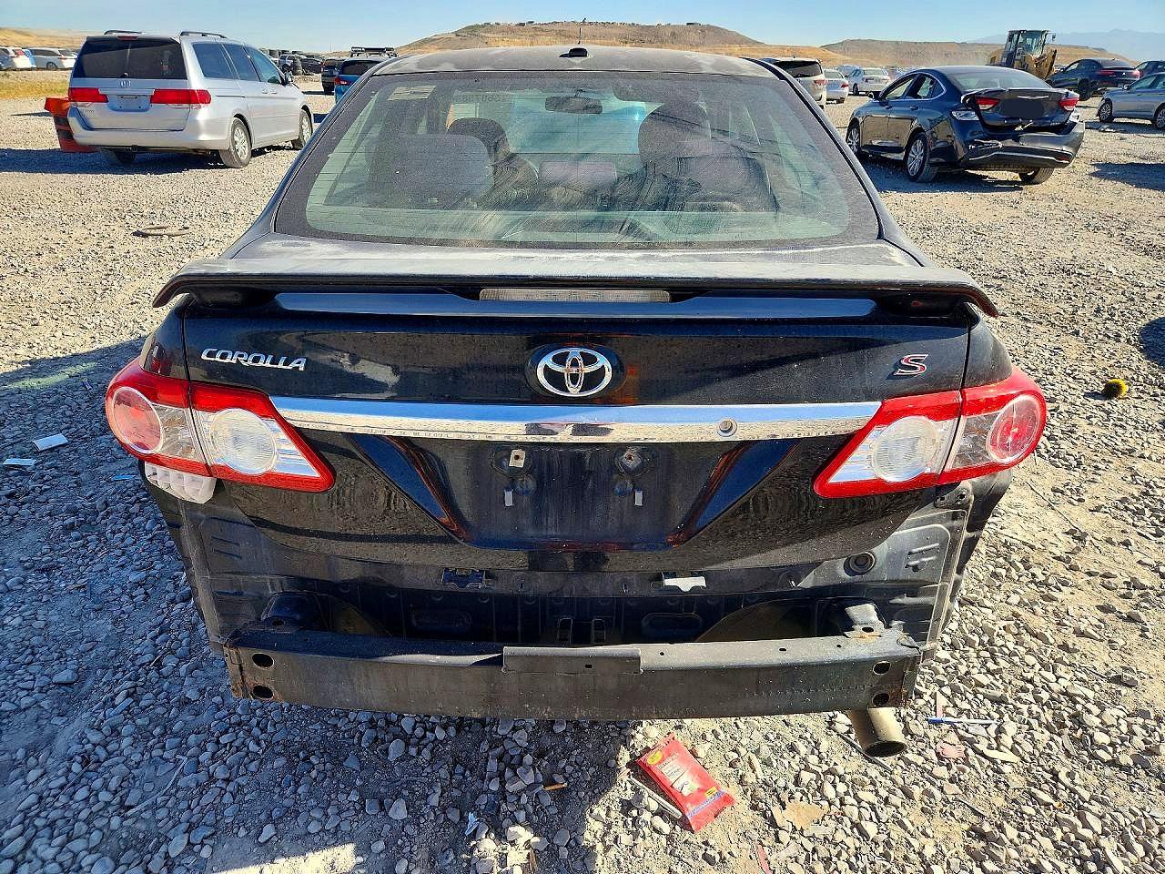2011 Toyota Corolla S Black vin: 2T1BU4EE3BC748047