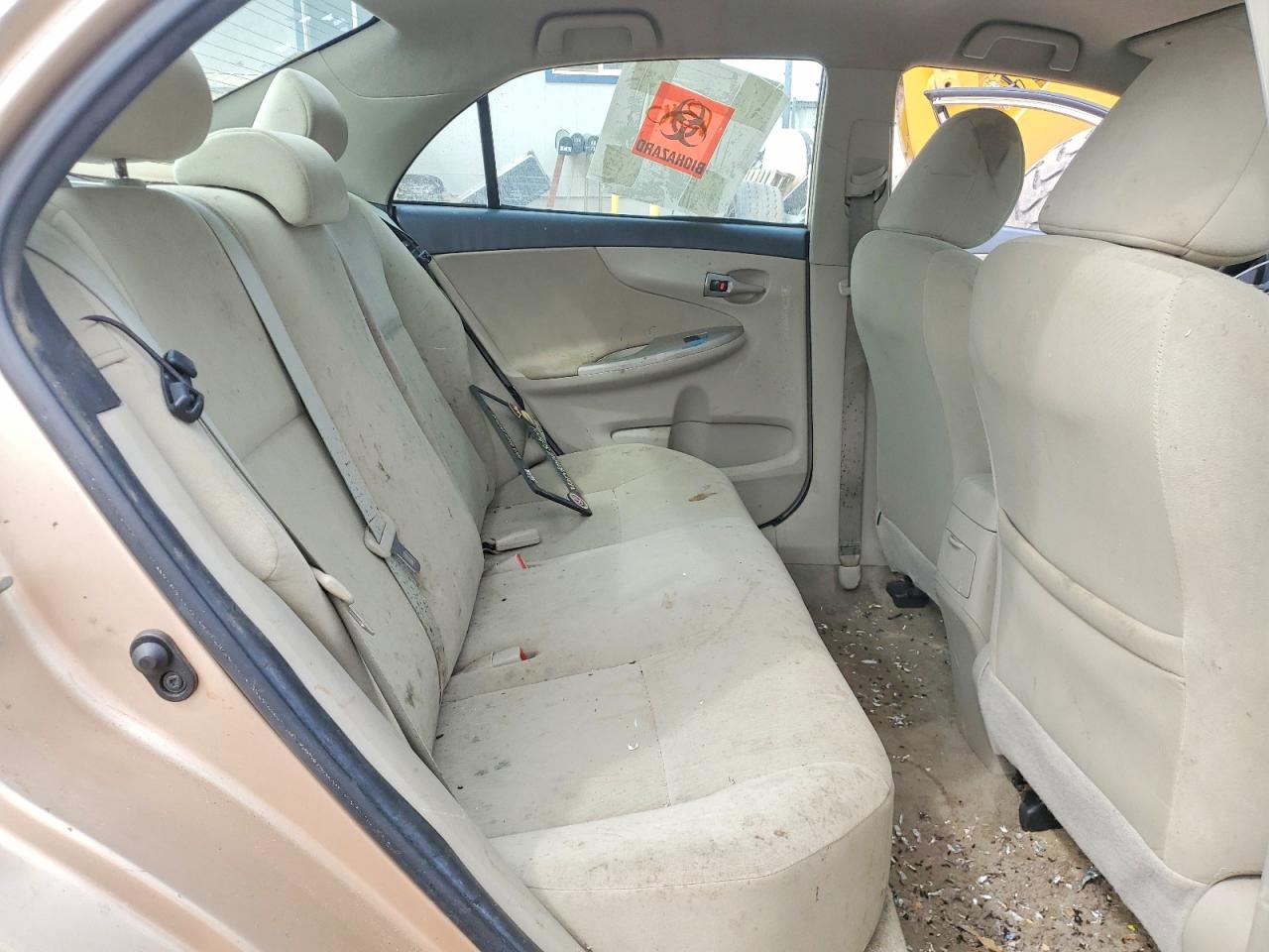 2012 Toyota Corolla L Gold vin: 2T1BU4EE3CC763925