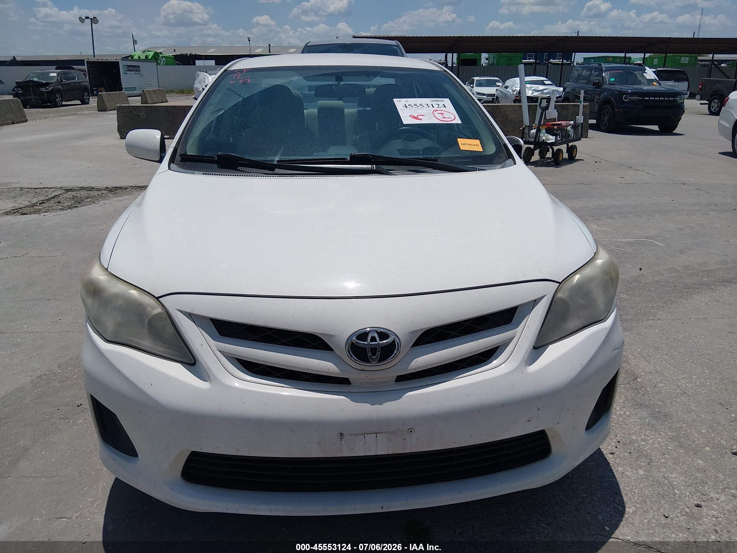 2012 Toyota Corolla Le Белый vin: 2T1BU4EE3CC787352