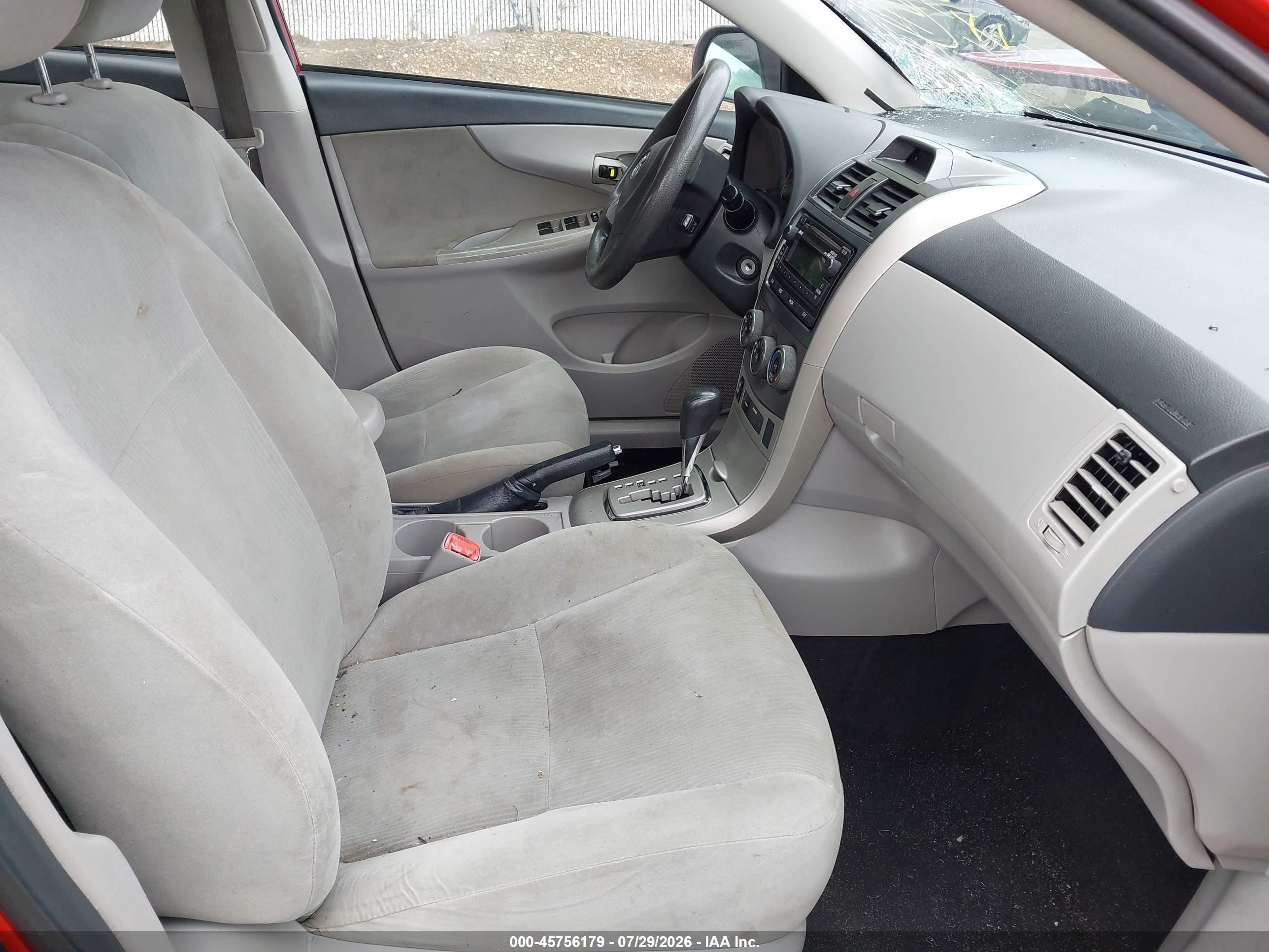 2012 Toyota Corolla Le Red vin: 2T1BU4EE3CC795726