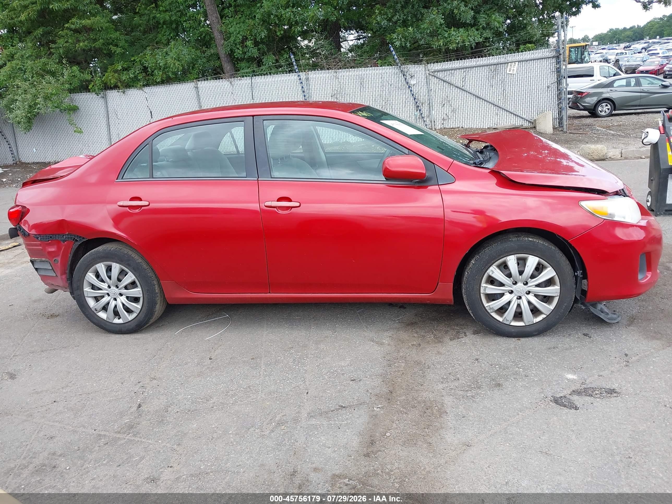 2012 Toyota Corolla Le Red vin: 2T1BU4EE3CC795726
