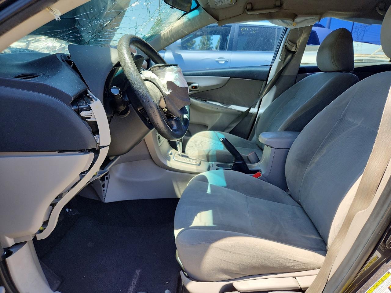 2012 Toyota Corolla Le Gray vin: 2T1BU4EE3CC798464