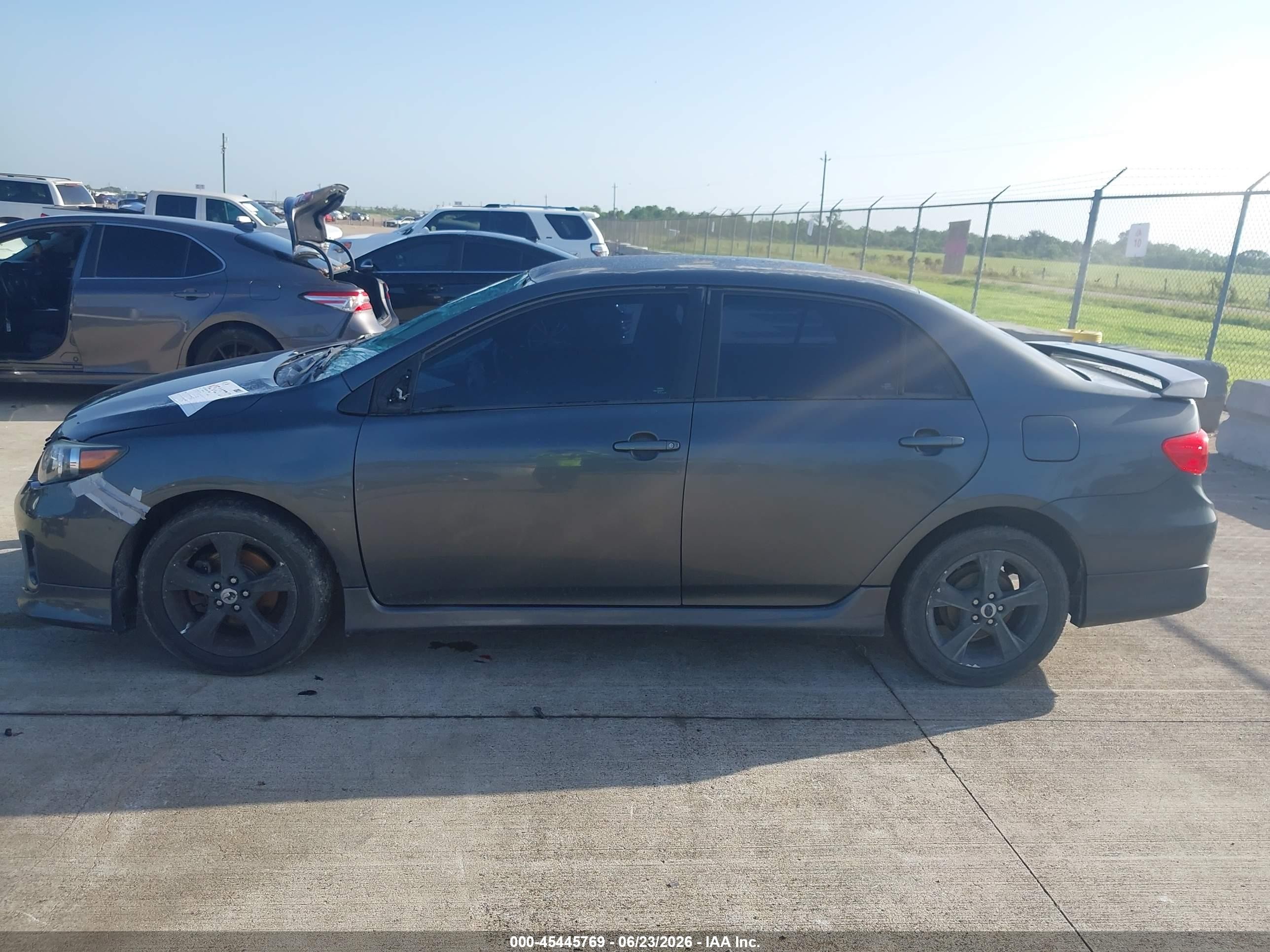 2012 Toyota Corolla S Gray vin: 2T1BU4EE3CC807504