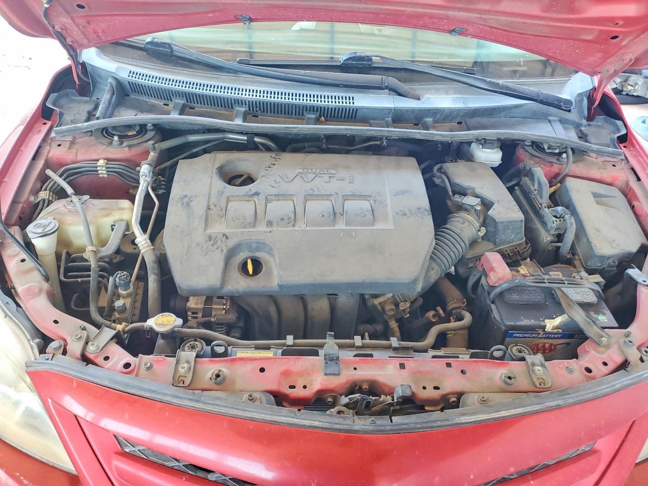 2012 Toyota Corolla Le Red vin: 2T1BU4EE3CC829292
