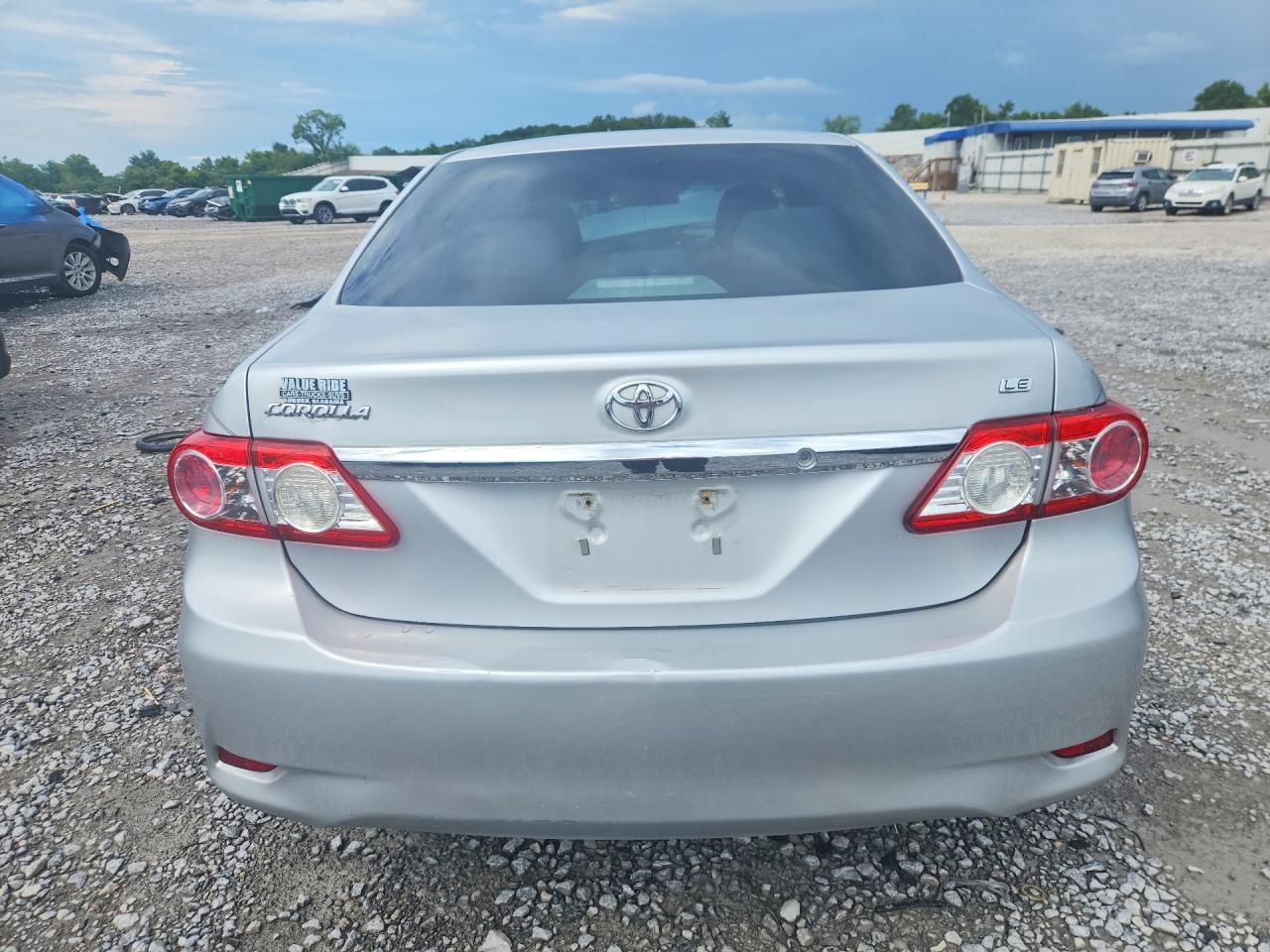 2012 Toyota Corolla Le Silver vin: 2T1BU4EE3CC830507