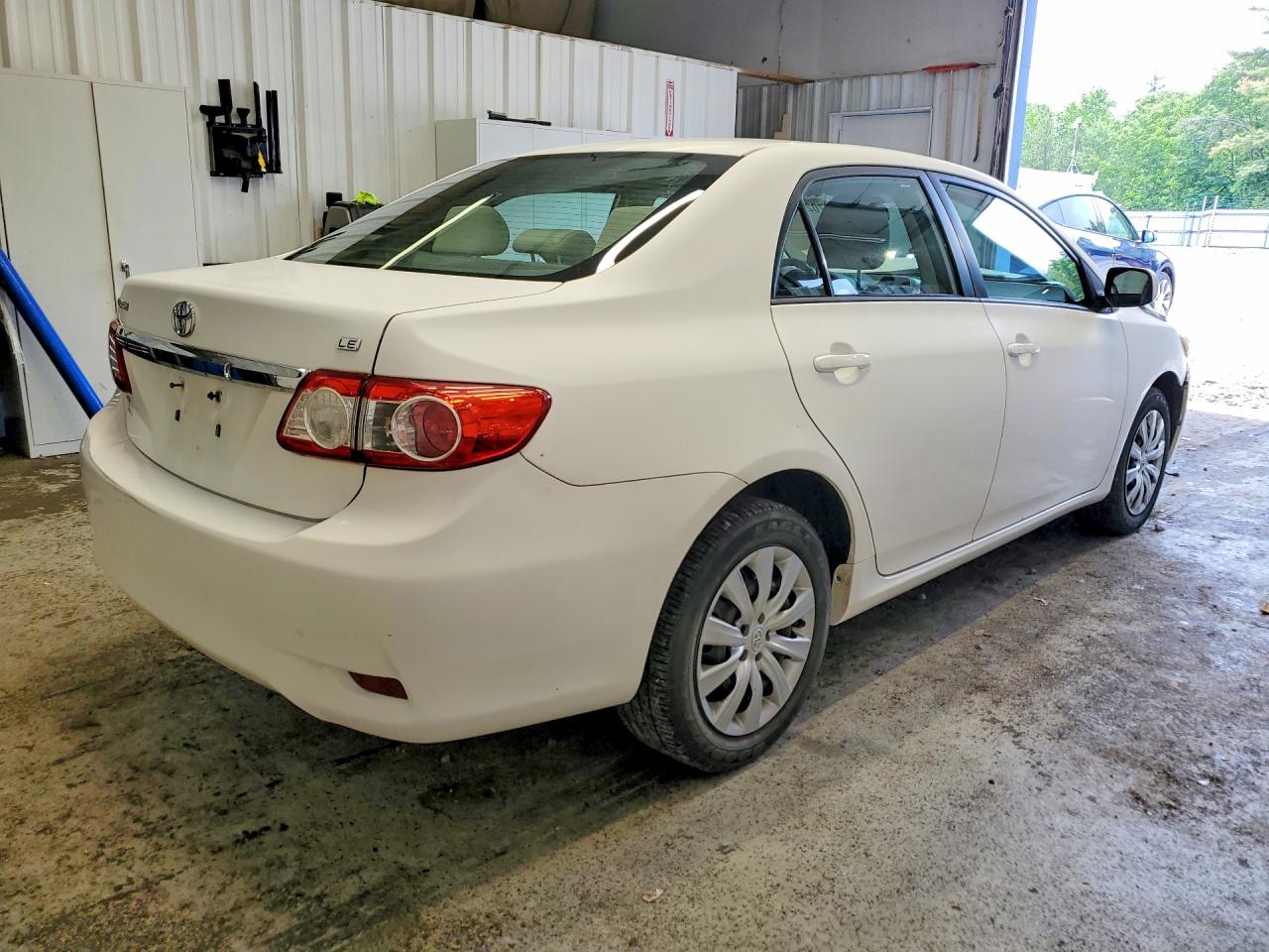 2012 Toyota Corolla Le White vin: 2T1BU4EE3CC865693
