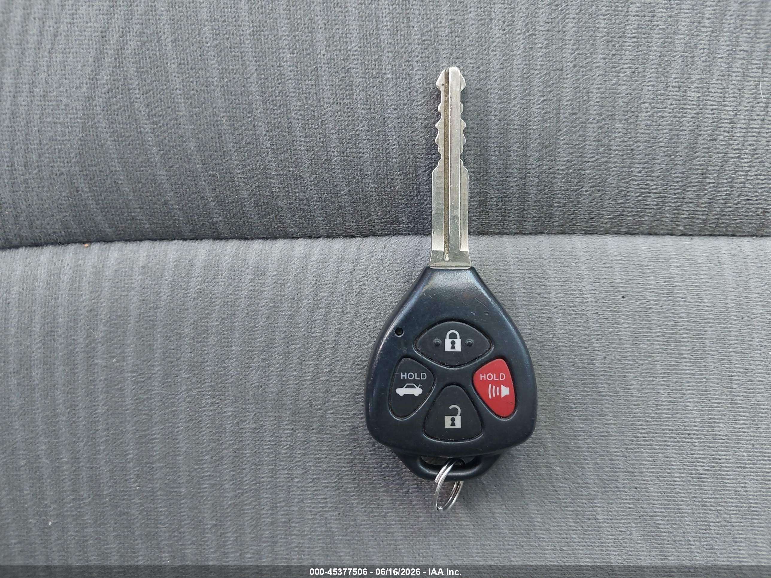 2012 Toyota Corolla Le Silver vin: 2T1BU4EE3CC867234