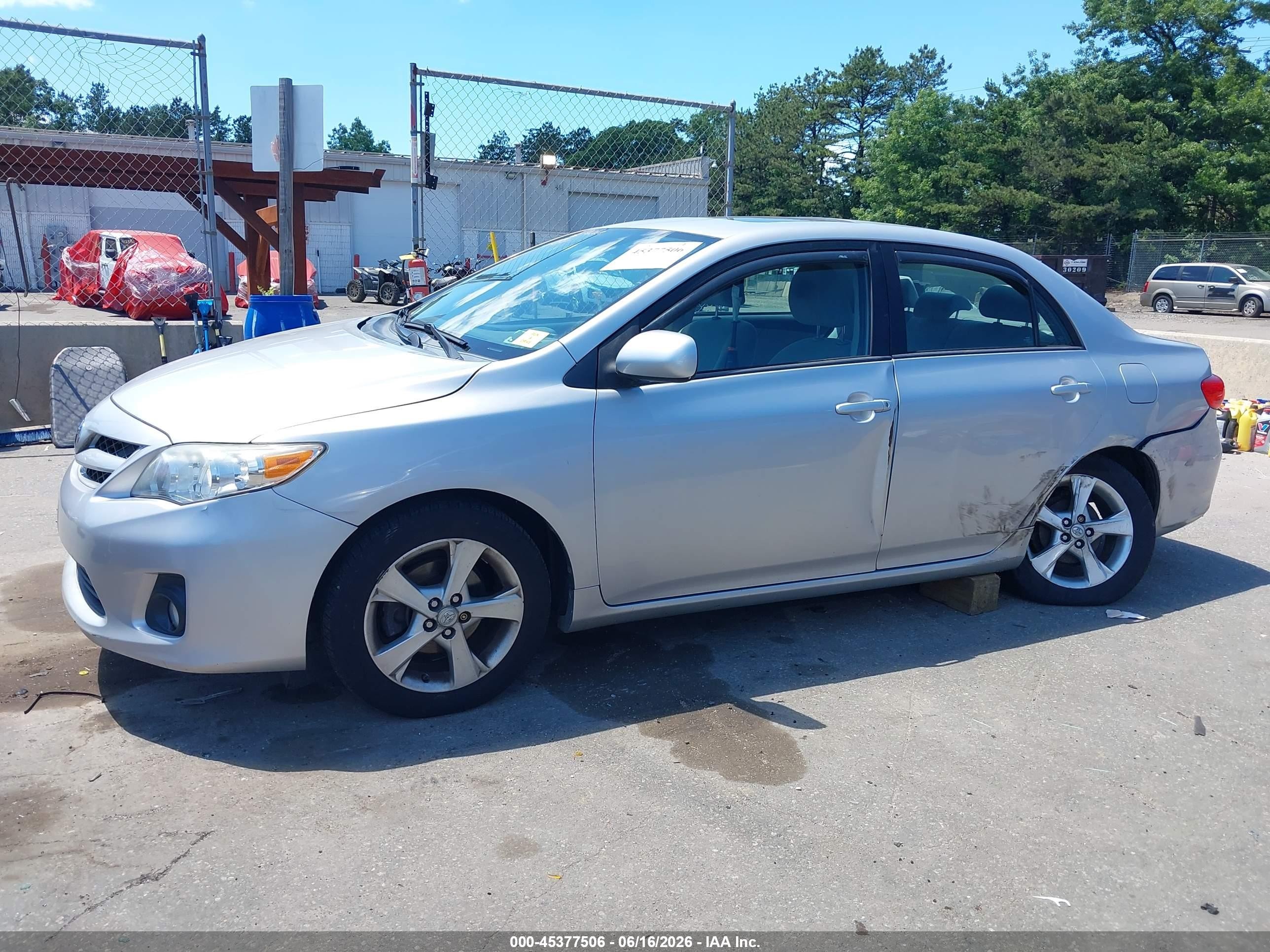 2012 Toyota Corolla Le Silver vin: 2T1BU4EE3CC867234
