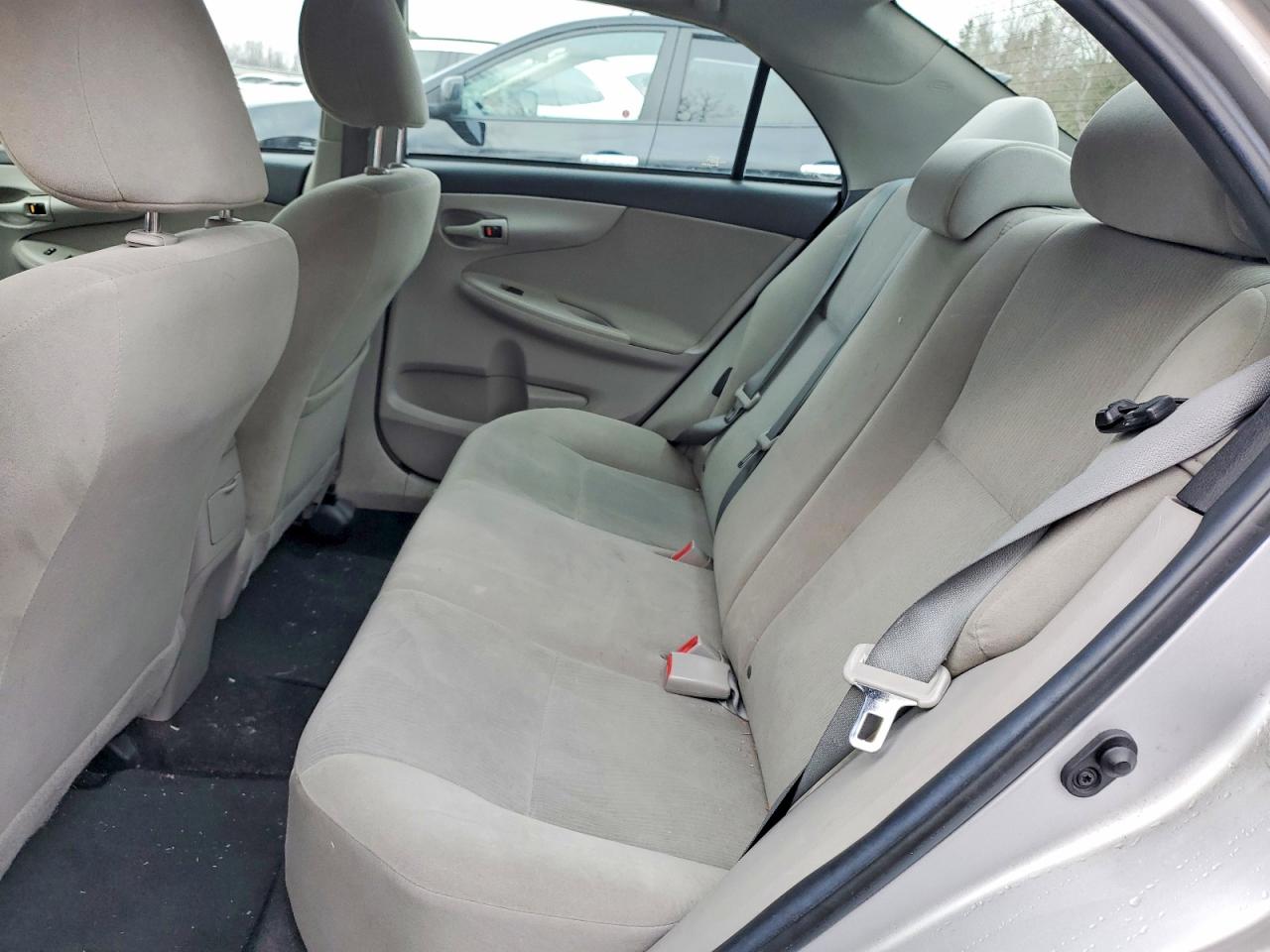 2012 Toyota Corolla L Silver vin: 2T1BU4EE3CC869565