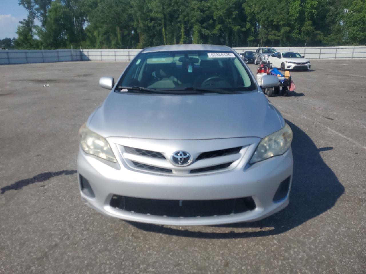 2012 Toyota Corolla Le Silver vin: 2T1BU4EE3CC891808