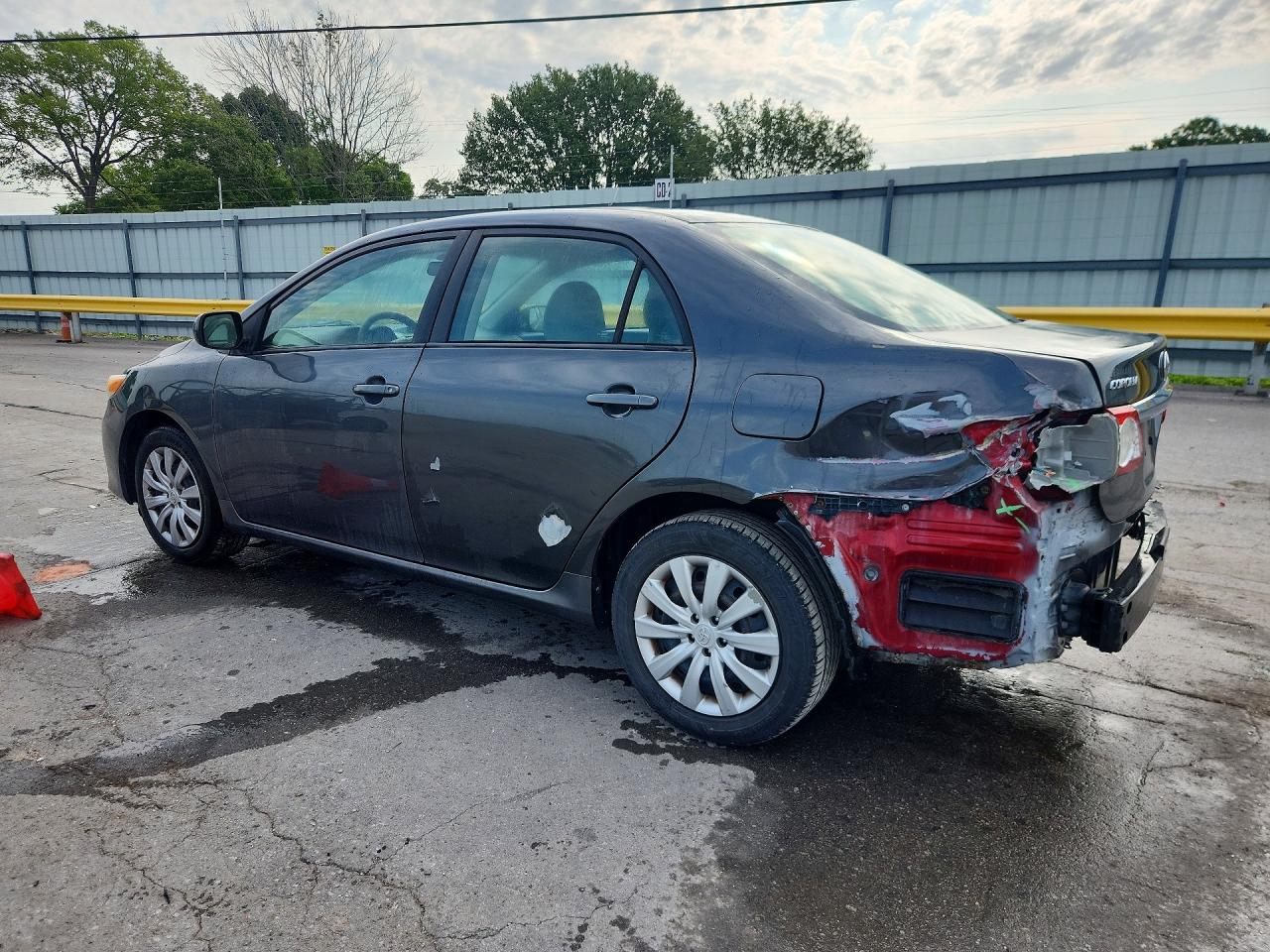 2012 Toyota Corolla Le Gray vin: 2T1BU4EE3CC906761