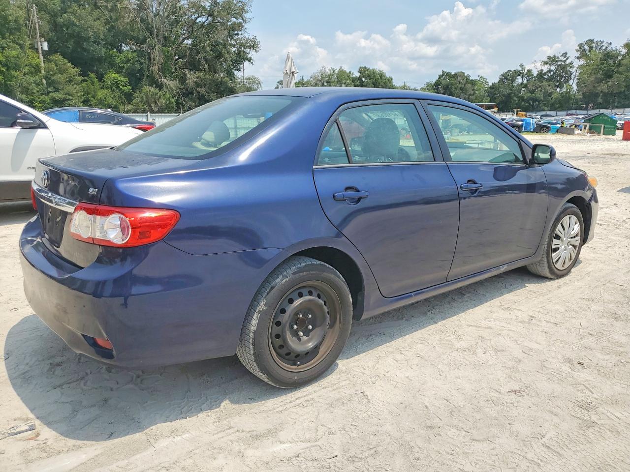2012 Toyota Corolla Le Blue vin: 2T1BU4EE3CC911460