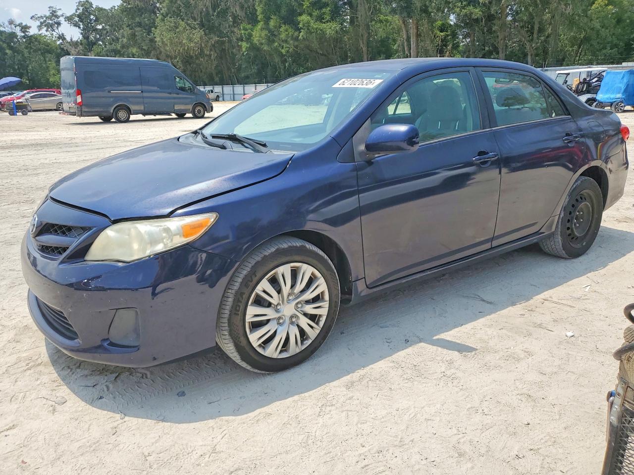 2012 Toyota Corolla Le Blue vin: 2T1BU4EE3CC911460