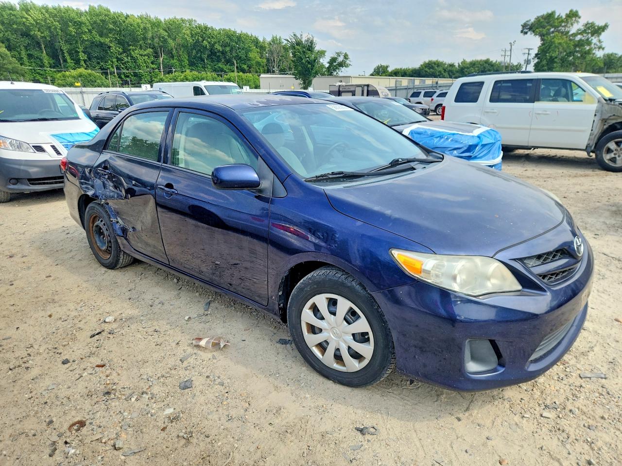 2013 Toyota Corolla L Blue vin: 2T1BU4EE3DC003916
