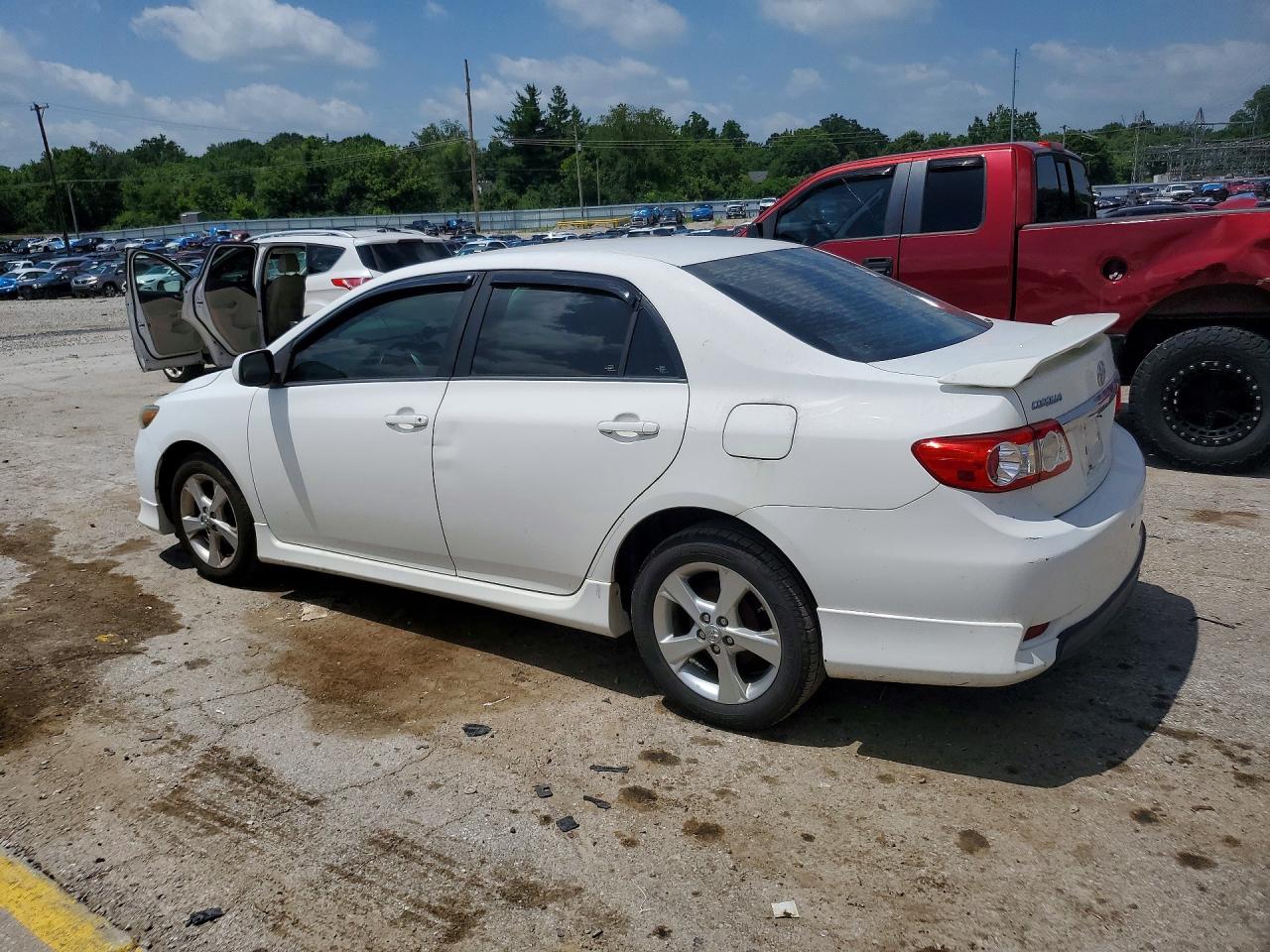 2013 Toyota Corolla S White vin: 2T1BU4EE3DC014429