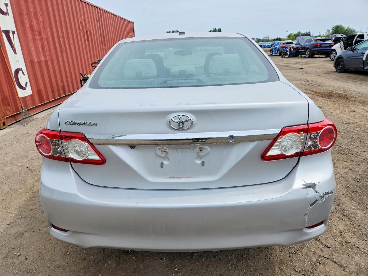 2013 Toyota Corolla Silver vin: 2T1BU4EE3DC015838