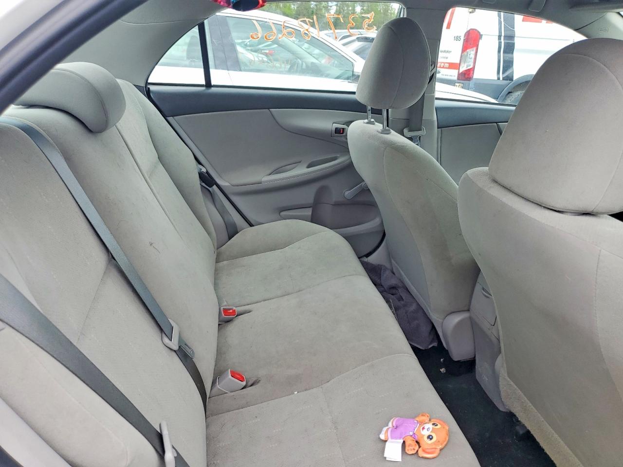 2013 Toyota Corolla L White vin: 2T1BU4EE3DC056678