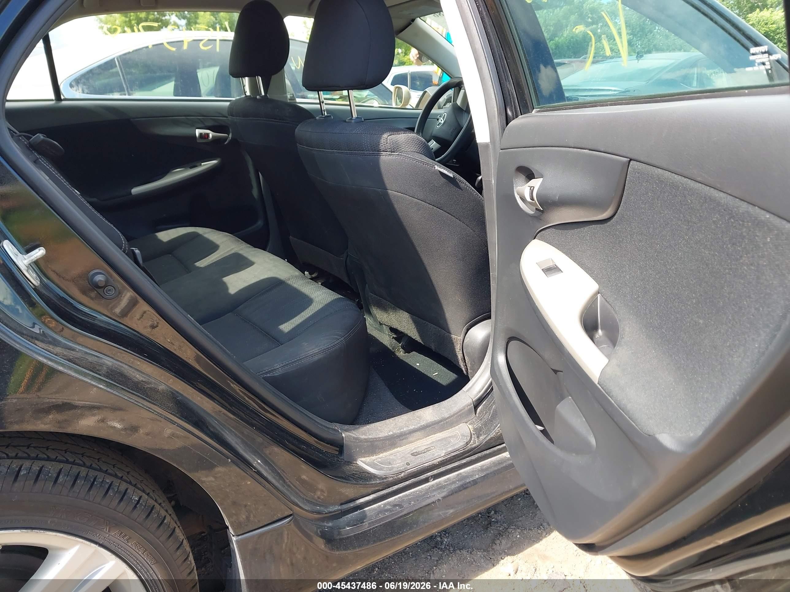 2013 Toyota Corolla S Black vin: 2T1BU4EE3DC070550