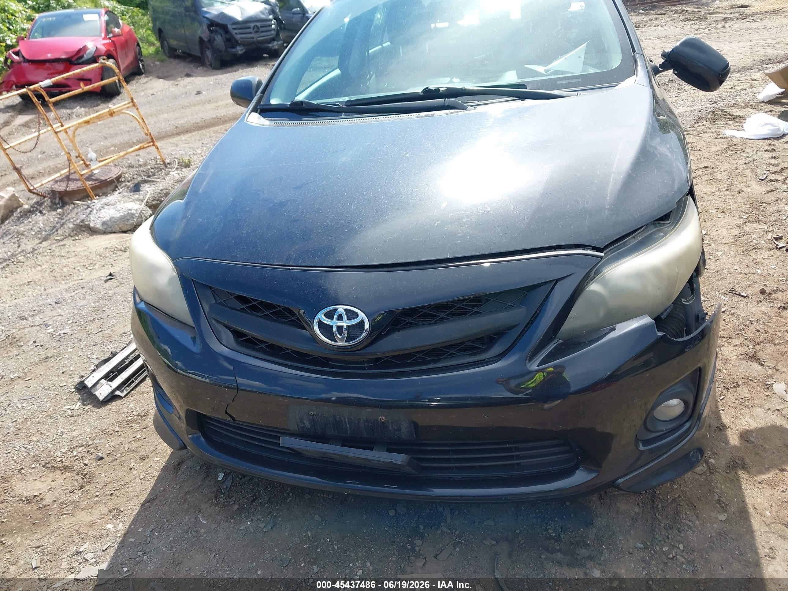 2013 Toyota Corolla S Black vin: 2T1BU4EE3DC070550