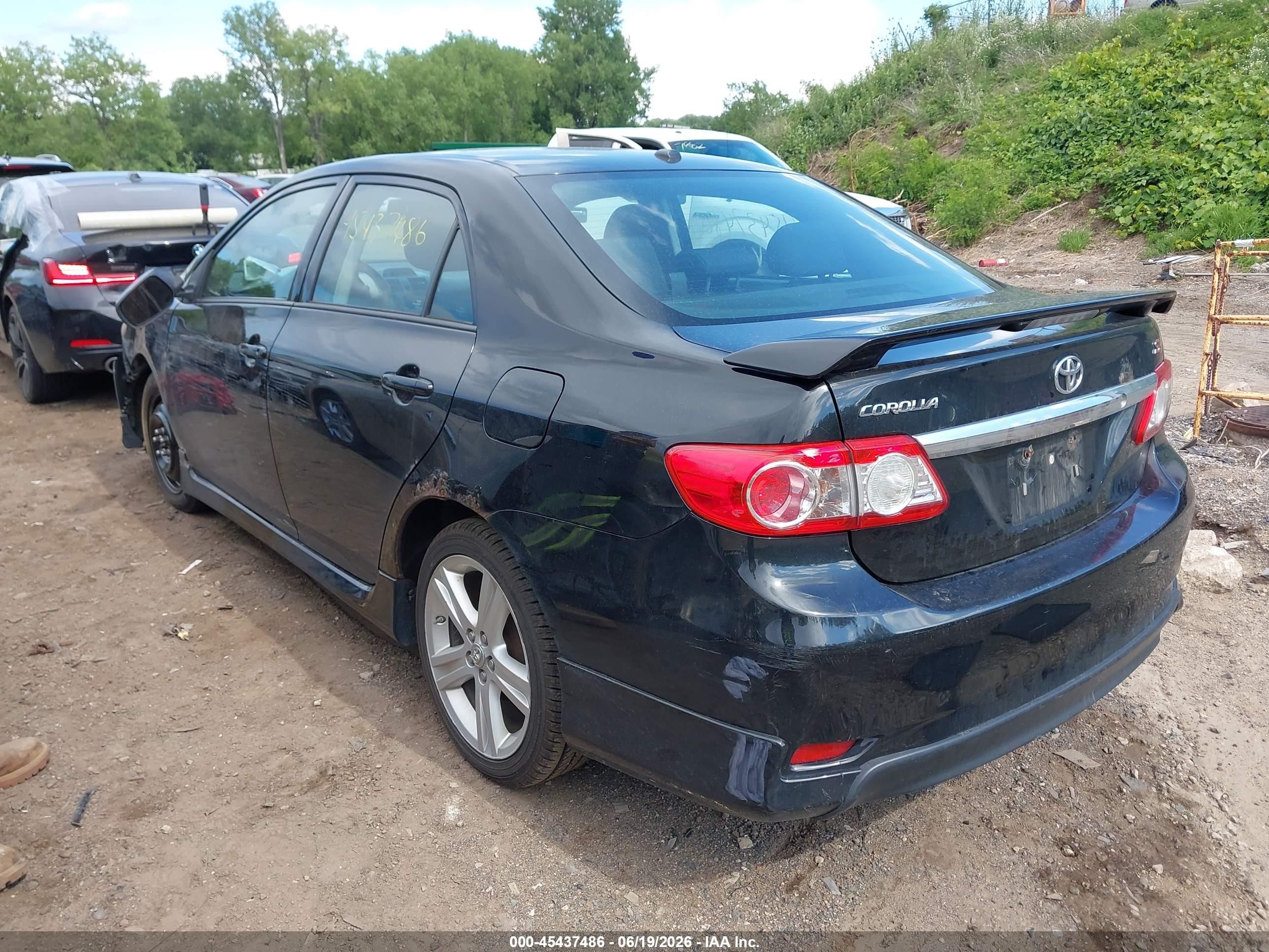 2013 Toyota Corolla S Black vin: 2T1BU4EE3DC070550