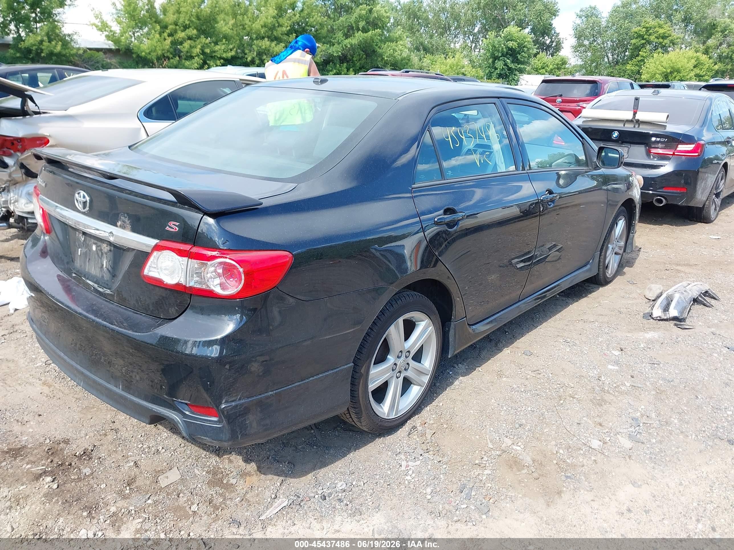 2013 Toyota Corolla S Black vin: 2T1BU4EE3DC070550