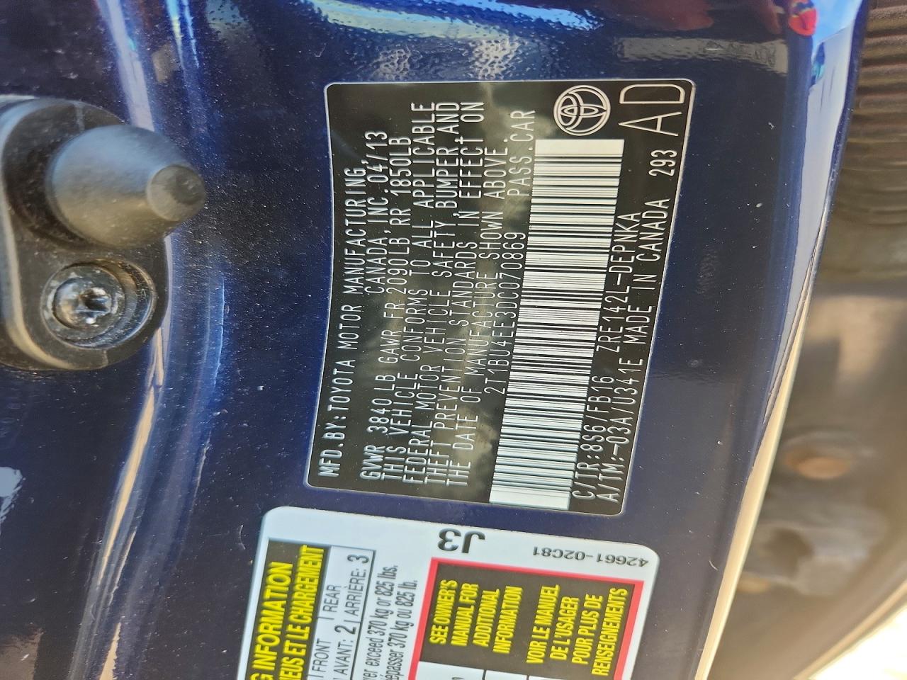 2013 Toyota Corolla Le Blue vin: 2T1BU4EE3DC070869